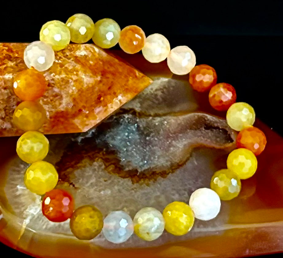 Pulsera de Aventurina Naranja Brillante con Corte Poliédrico – 8mm (Muñeca Mediana) | Piedra de la Confianza y la Creatividad Infundida con Reiki