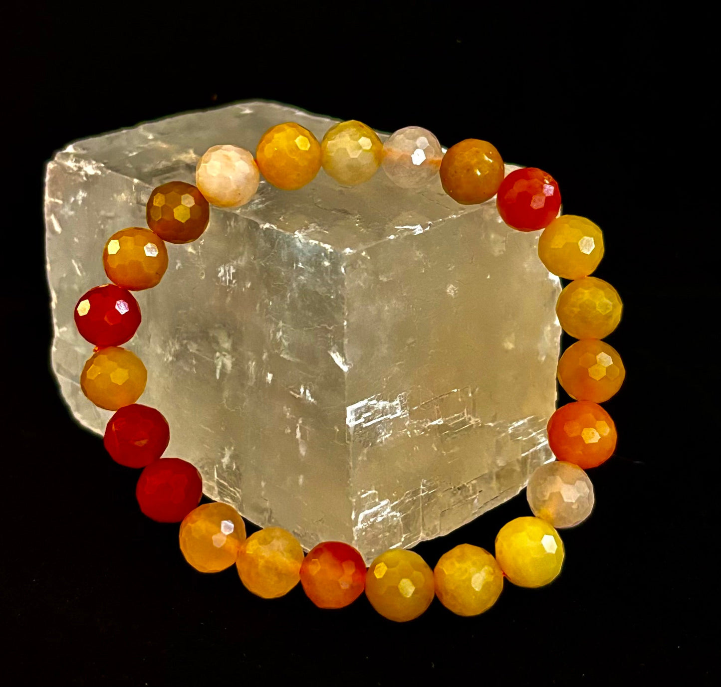 Pulsera de Aventurina Naranja Brillante con Corte Poliédrico – 8mm (Muñeca Mediana) | Piedra de la Confianza y la Creatividad Infundida con Reiki
