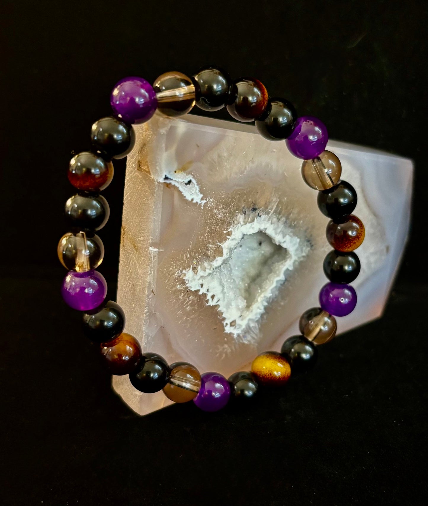 Pulsera Enfoque Tranquilo – Amatista, Ojo de Tigre y Cuarzo Ahumado