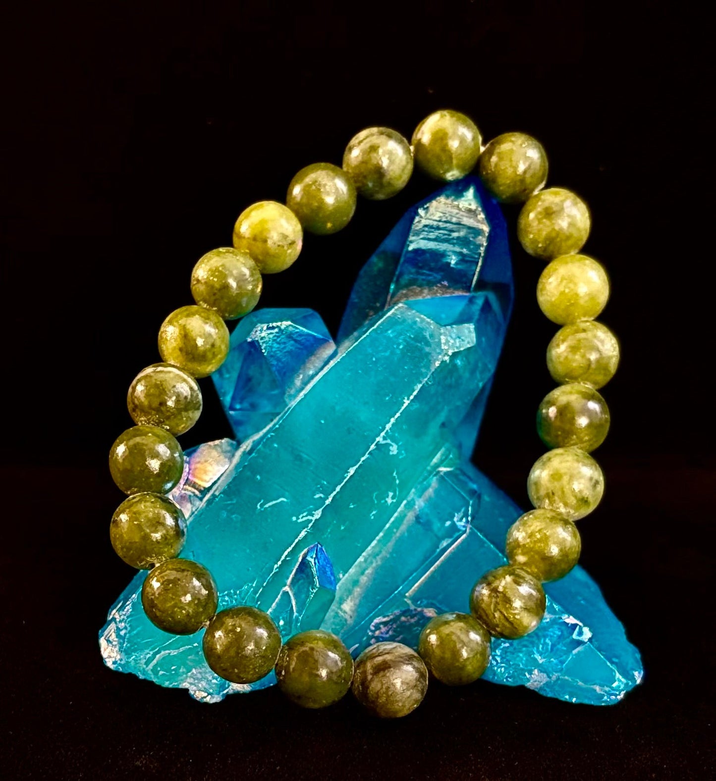 Pulsera de jade nefrita infundida con Reiki – Abundancia, protección y armonía