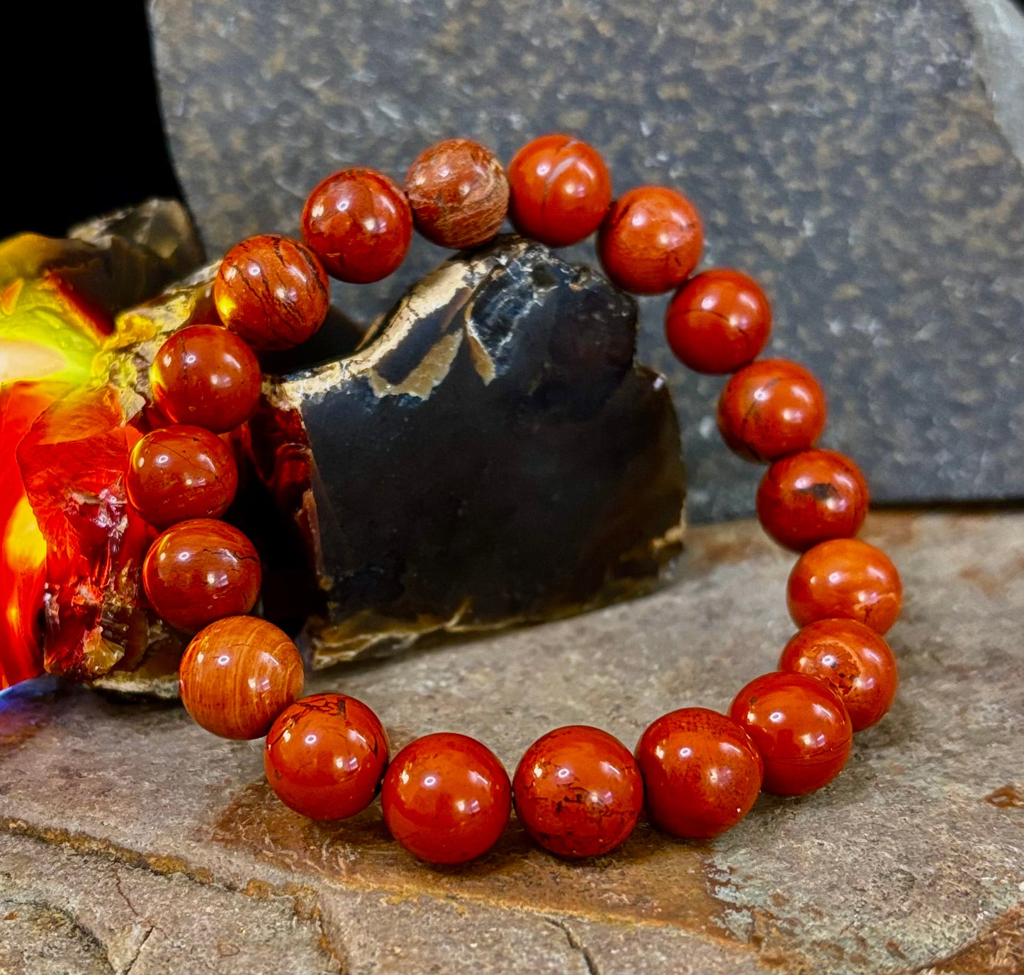 Pulsera de jaspe rojo con reiki – Cuentas de 10 mm para conexión a tierra y fuerza