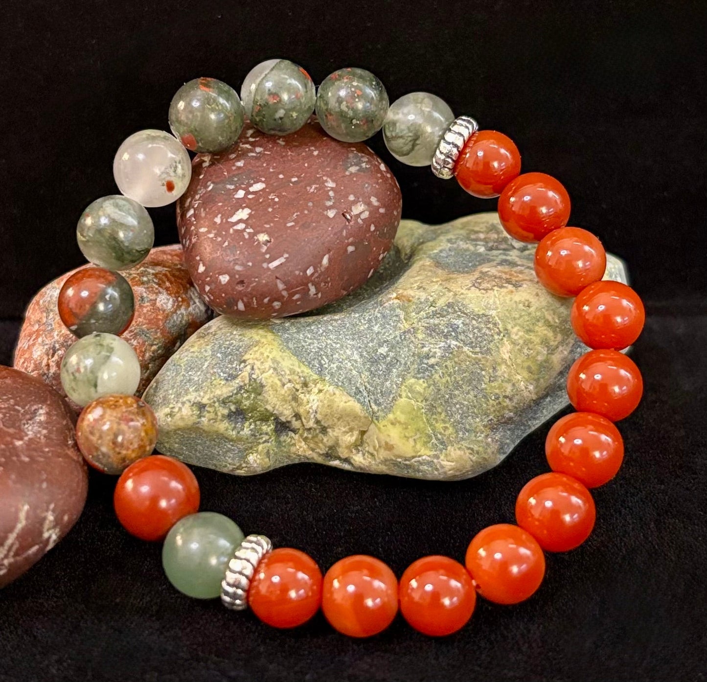 Pulsera con propósito de salud y bienestar – Cornalina y heliotropo infundidas con reiki