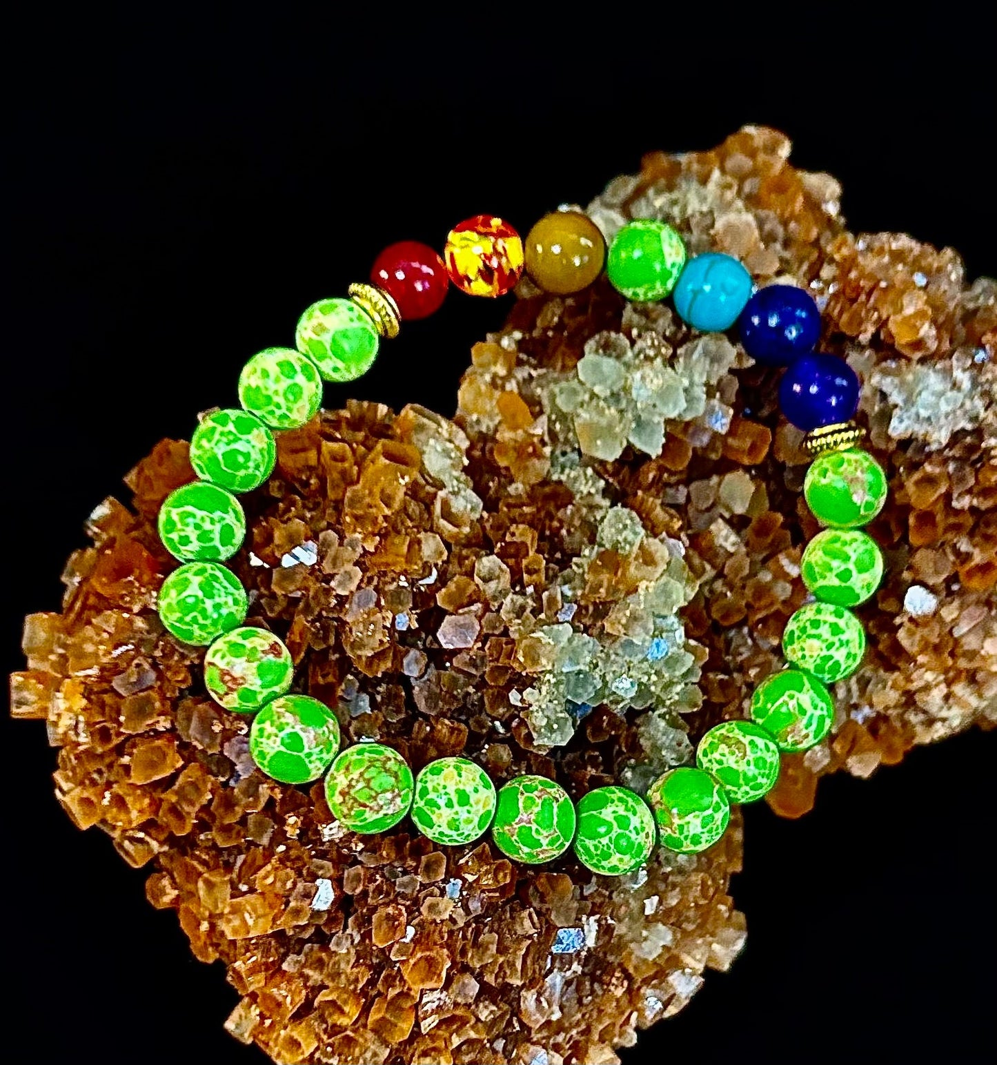 Pulsera Curativa de 7 Chakras con Jaspe Sedimentario Verde – Equilibrio, Alineación y Enraizamiento
