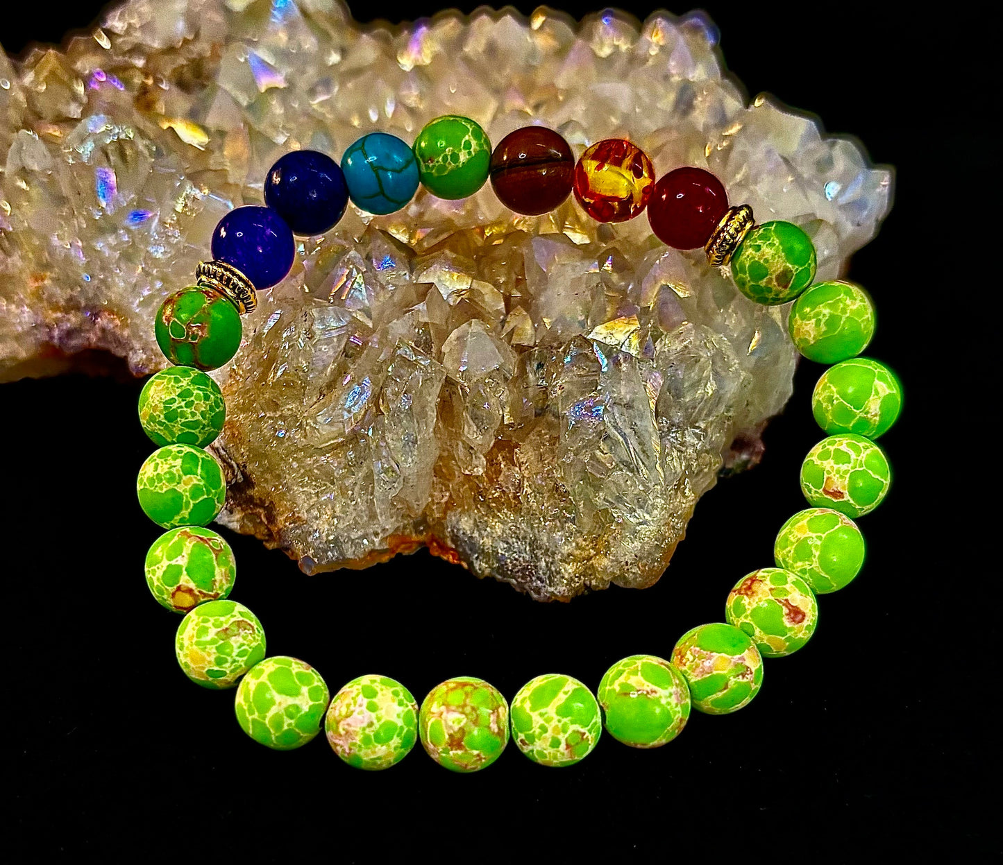 Pulsera Curativa de 7 Chakras con Jaspe Sedimentario Verde – Equilibrio, Alineación y Enraizamiento