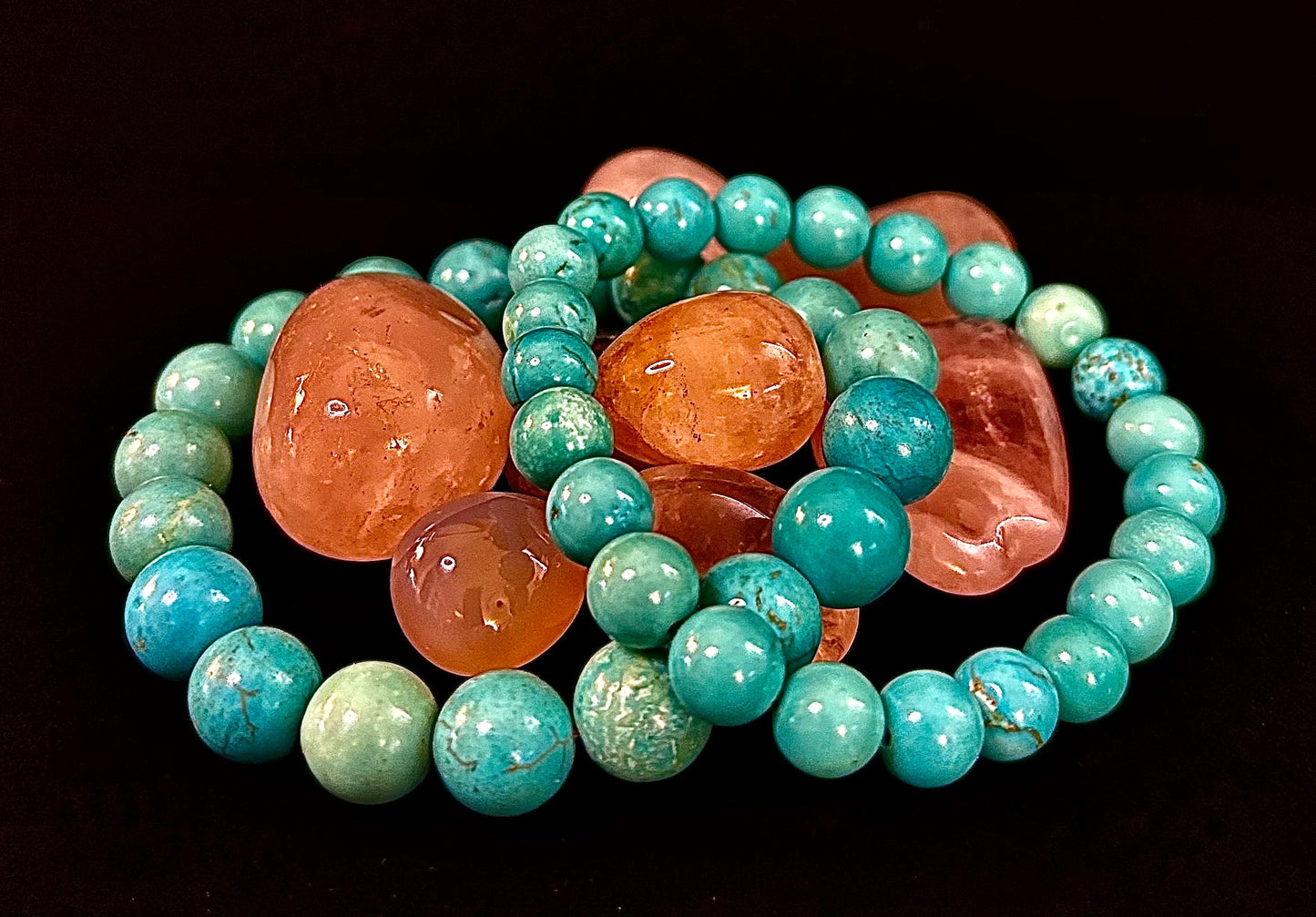 Pulsera de Cuentas de Howlita Turquesa Natural – Piedras de 8mm y 10mm para Calma y Protección (Muñecas Medianas)