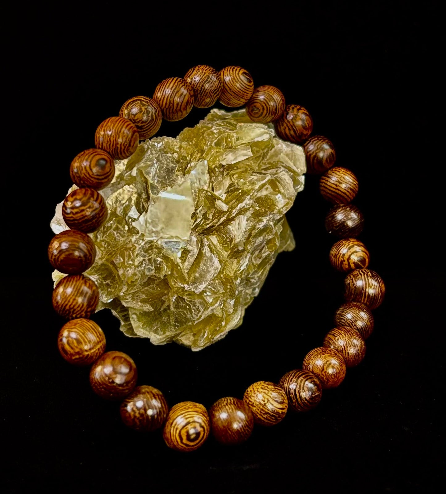 Pulsera de cuentas de madera Barely There – Estilo tierra ultraligero para hombres (muñecas grandes)