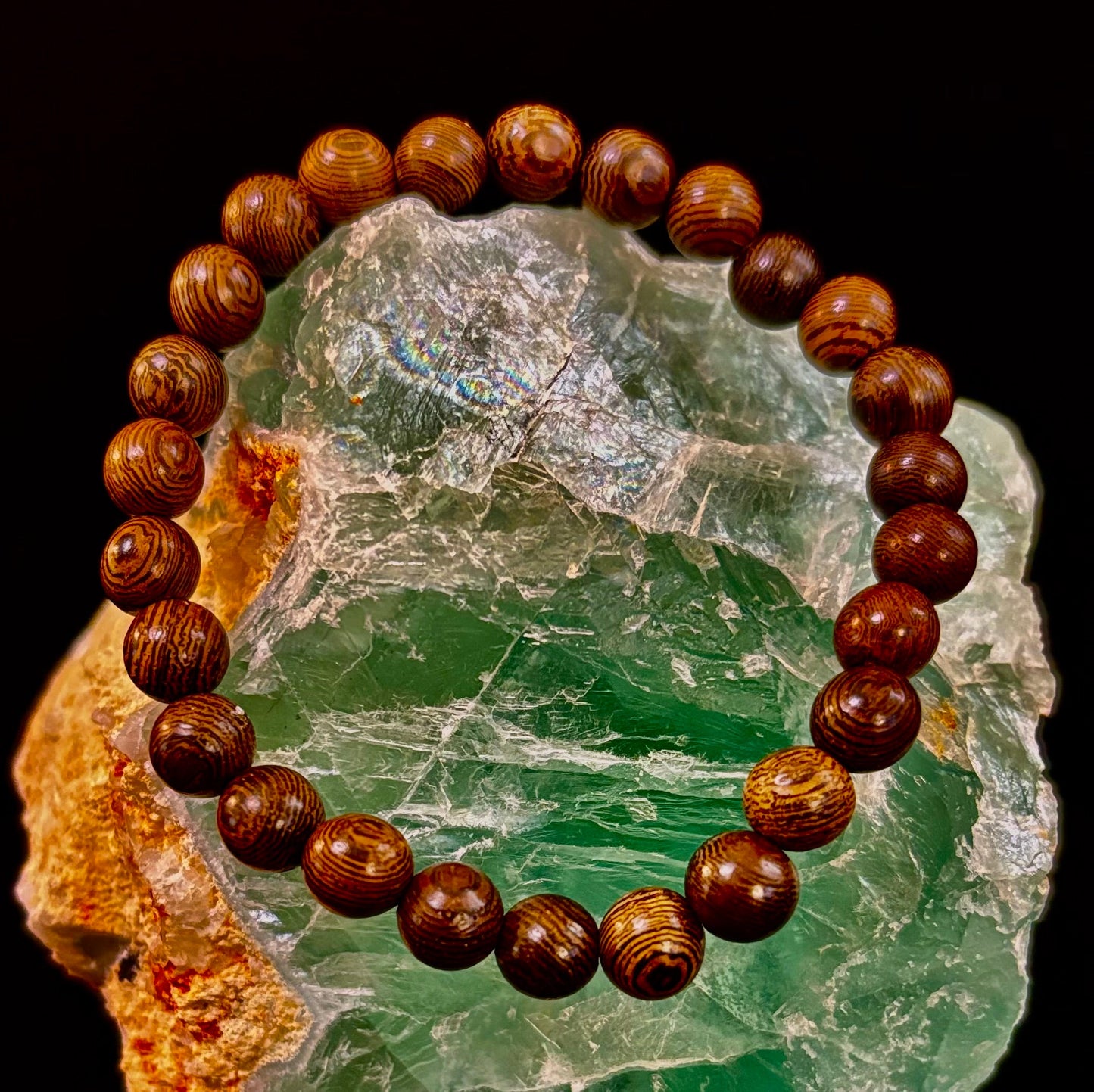 Pulsera de cuentas de madera Barely There – Estilo tierra ultraligero para hombres (muñecas grandes)