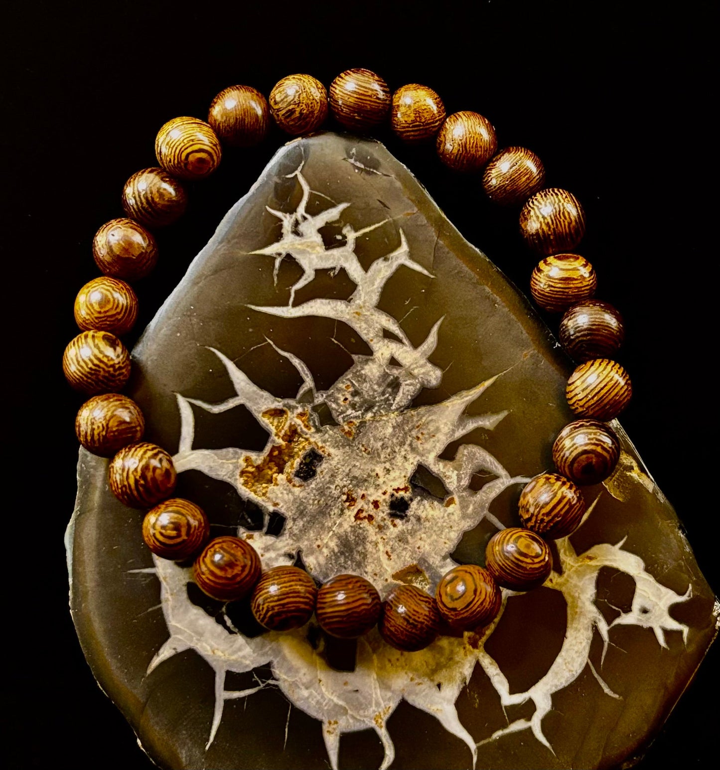 Pulsera de cuentas de madera Barely There – Estilo tierra ultraligero para hombres (muñecas grandes)
