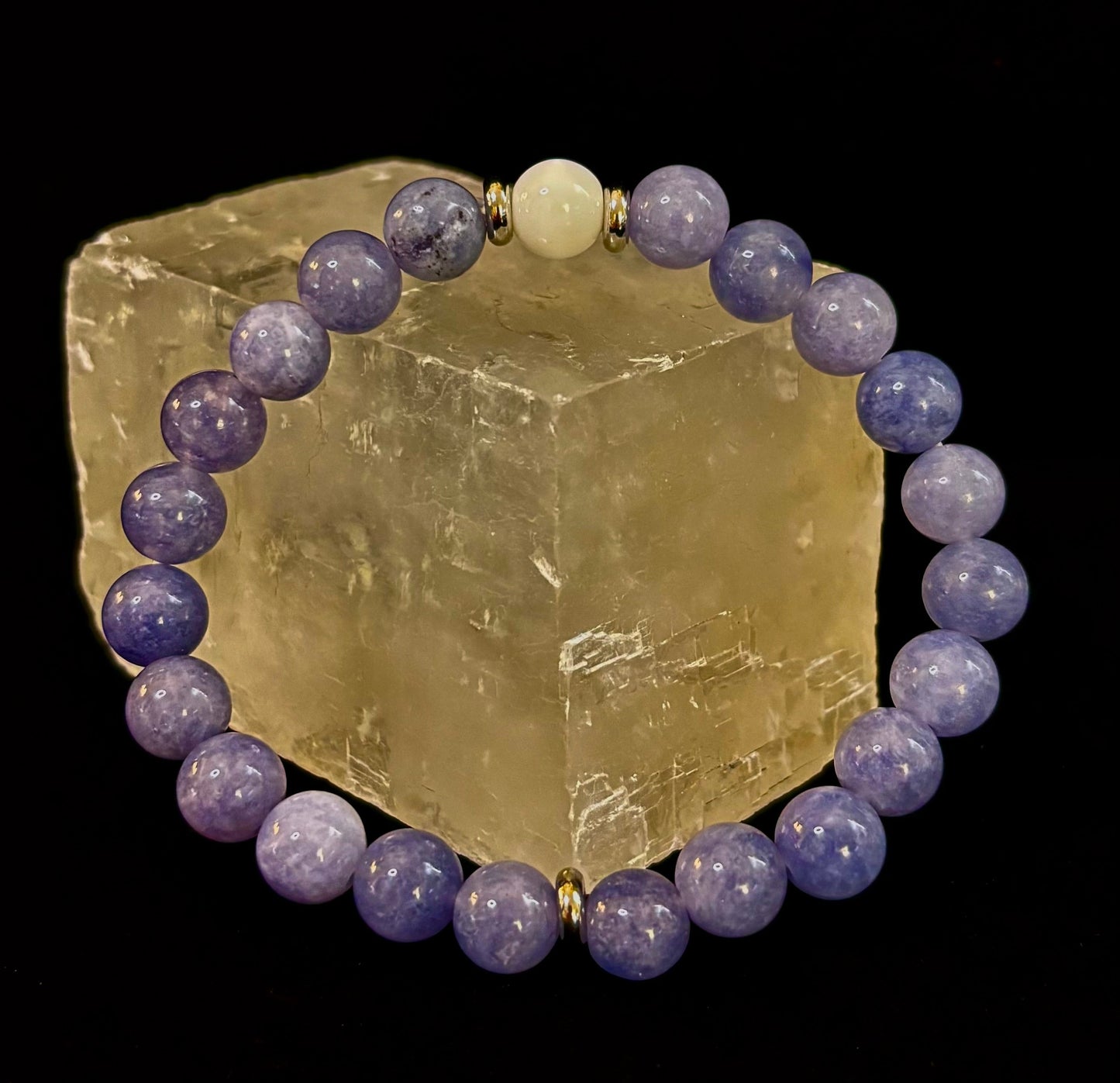 Pulsera Armonía Angelical – Angelita y Porcelana Blanca (Infusión Reiki | Muñecas Medianas)