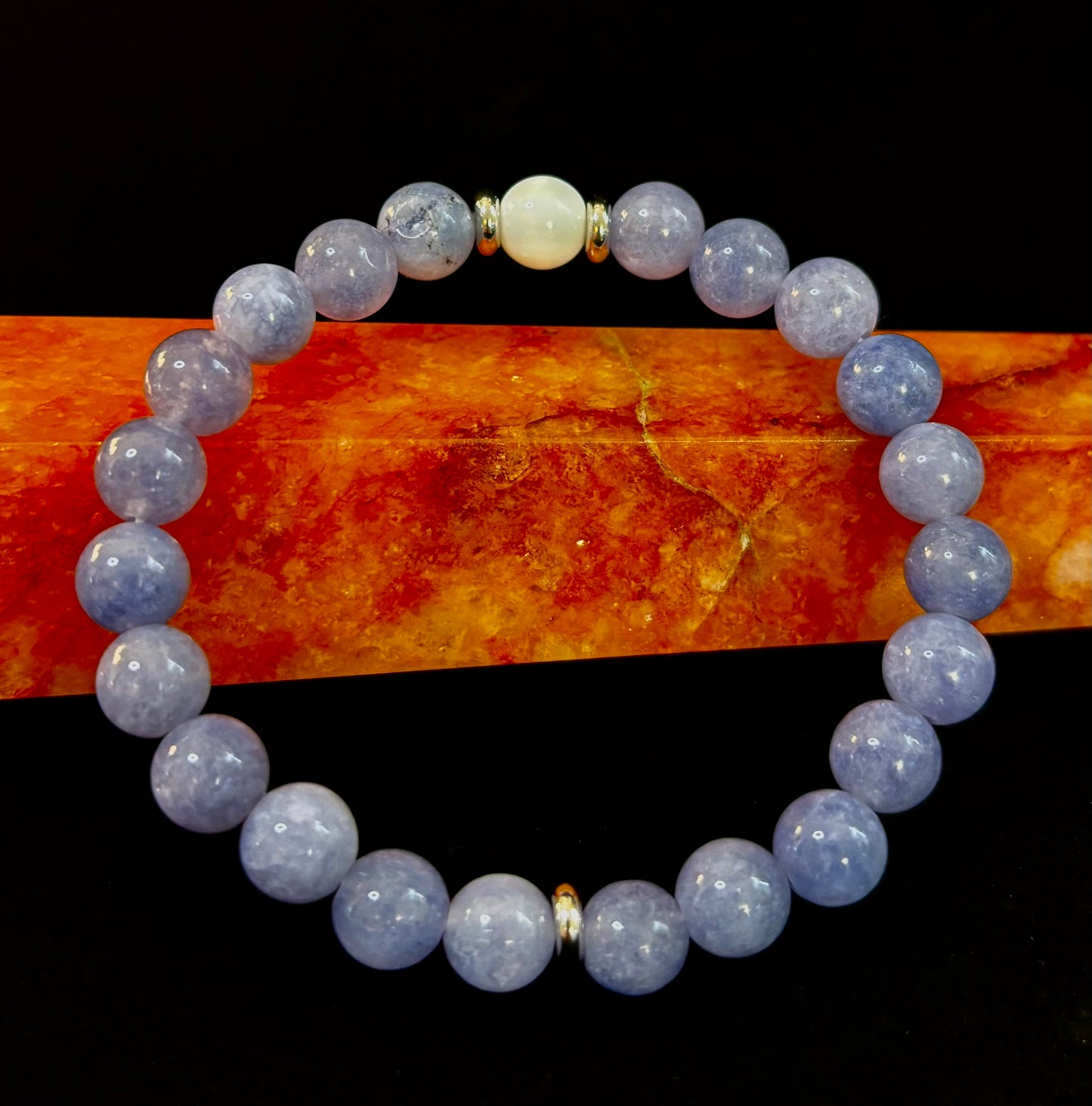 Pulsera Armonía Angelical – Angelita y Porcelana Blanca (Infusión Reiki | Muñecas Medianas)