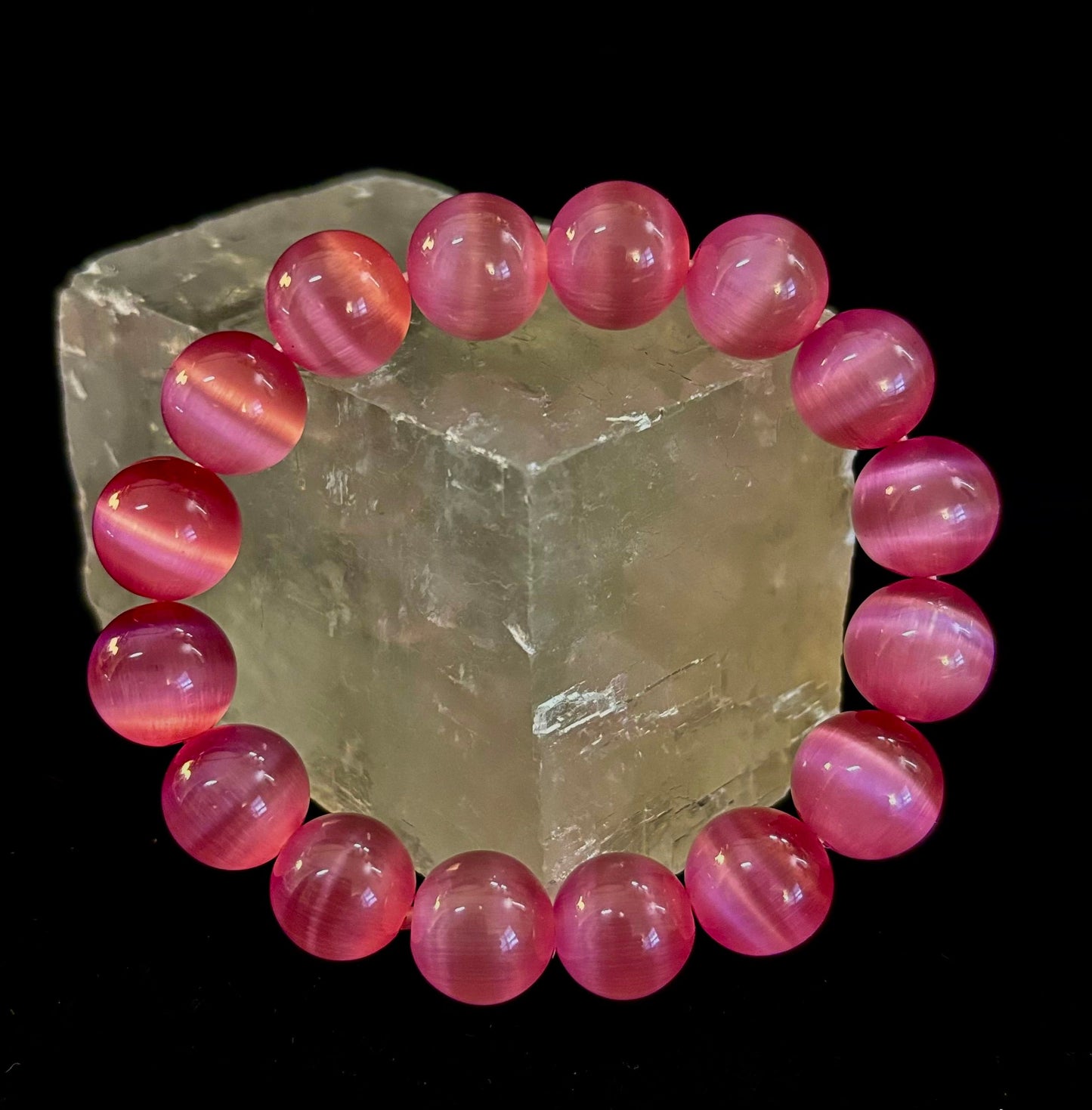Pulsera Ojo de Gato Rosa (Cuentas de 12mm) – Pulsera Atrevida con Brillo Declarativo