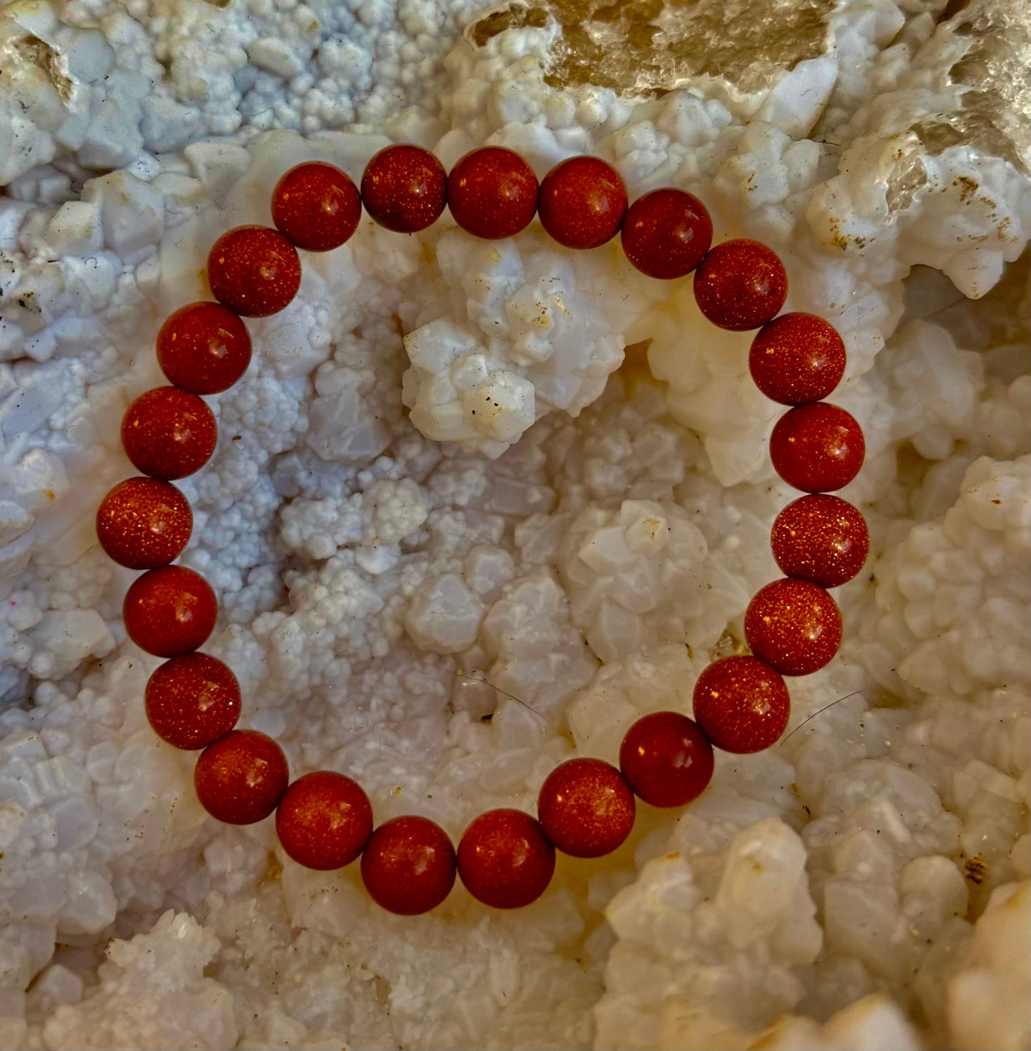Pulsera de cuentas Goldstone – Confianza, ambición y energía positiva