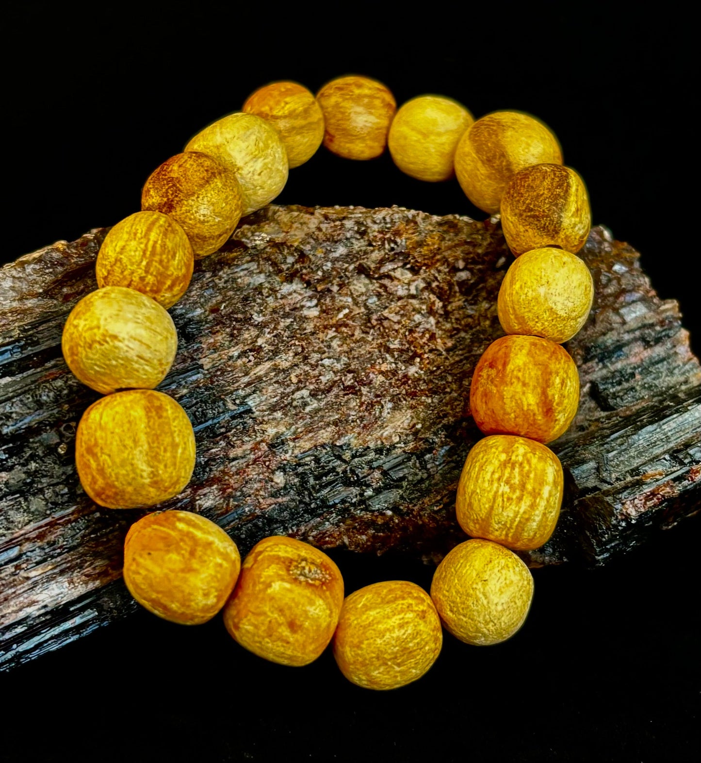 Pulsera de cuentas de Palo Santo – Energía limpiadora, calma y equilibrio enraizado