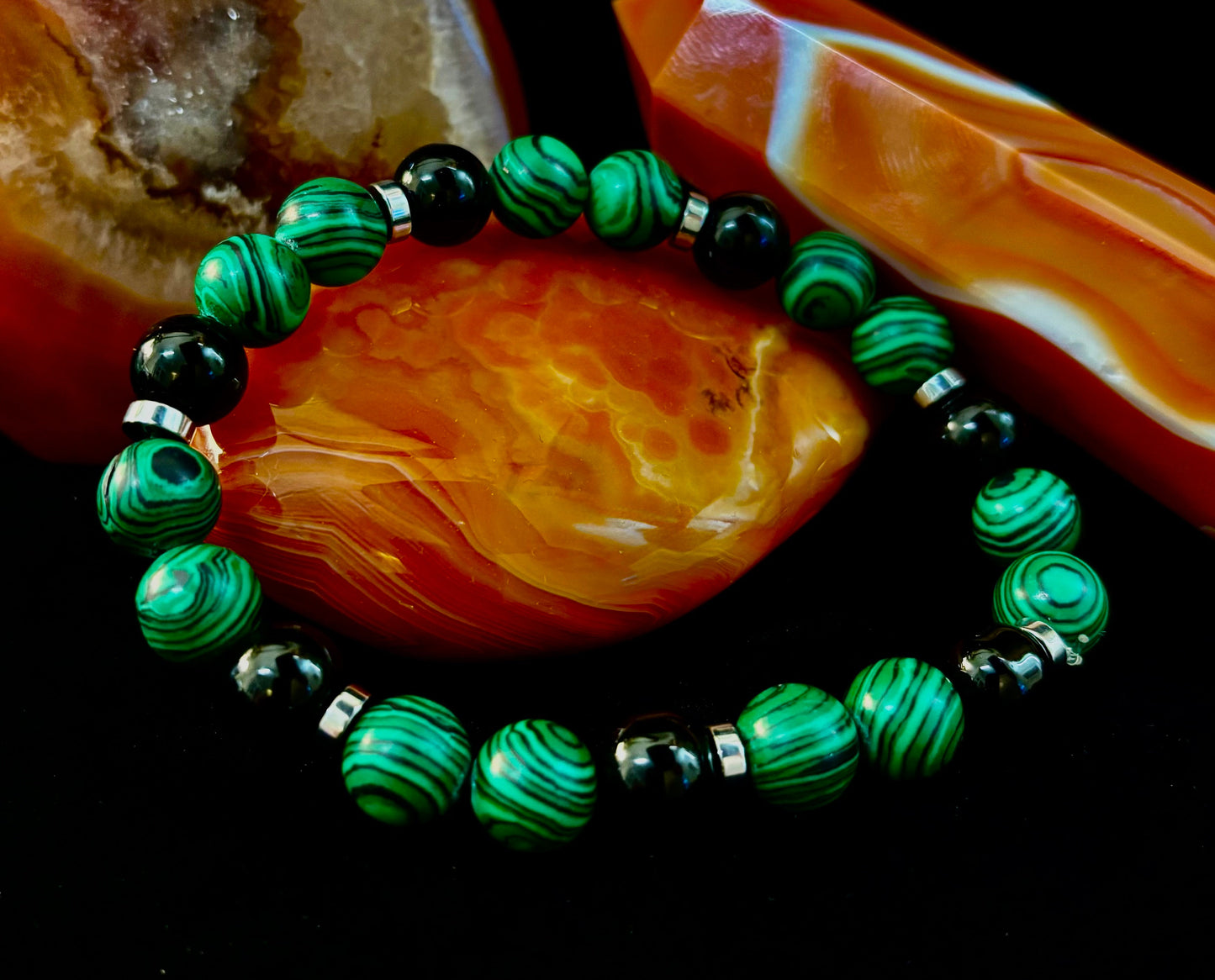 Malaquita verde intenso y ónix negro (7.5" - 8.5") Muñecas grandes y extragrandes