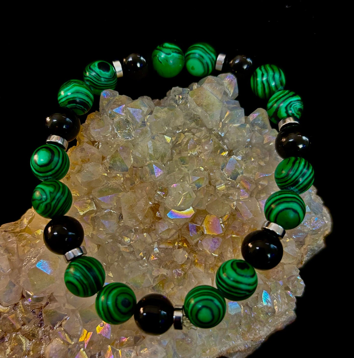 Malaquita verde intenso y ónix negro (7.5" - 8.5") Muñecas grandes y extragrandes