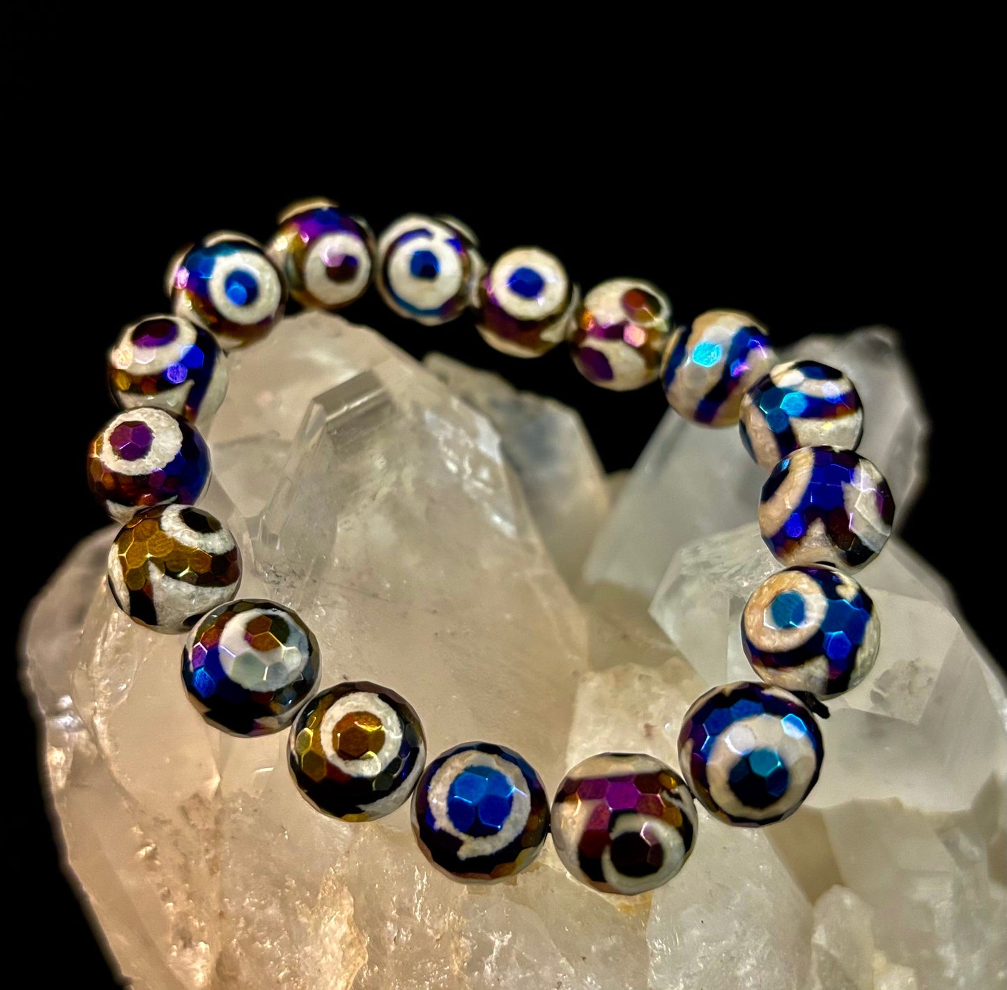 Pulsera de ojo turco de ágata mexicana — Pulsera de cuentas de ágata natural extraída de la tierra inspirada en Puerto Vallarta (12 mm, para muñecas medianas a grandes)