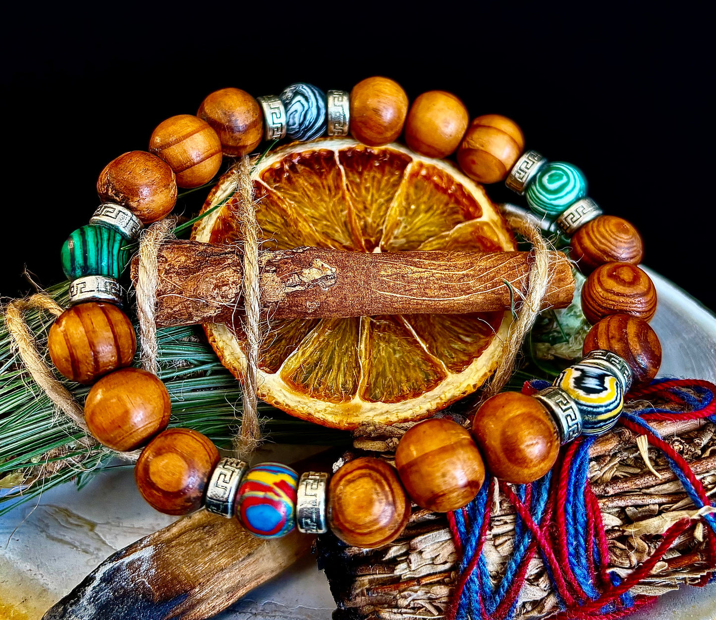 Madera de Palma de Coco con Piedras Naturales Mixtas (Muñecas XL de 8.5"-9.5")