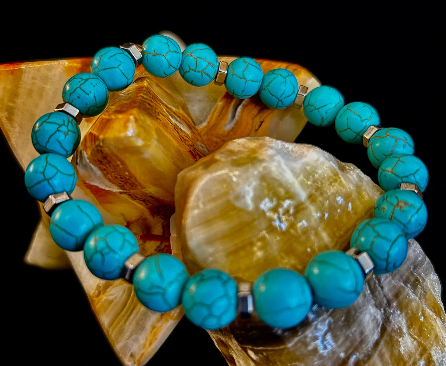 Pulsera de Howlita Turquesa con Separadores de Plata — Hecha a Mano en Puerto Vallarta — Pulsera Elástica de Piedra Natural Calmante (6.75"–7.5" Muñecas Medianas a Grandes)