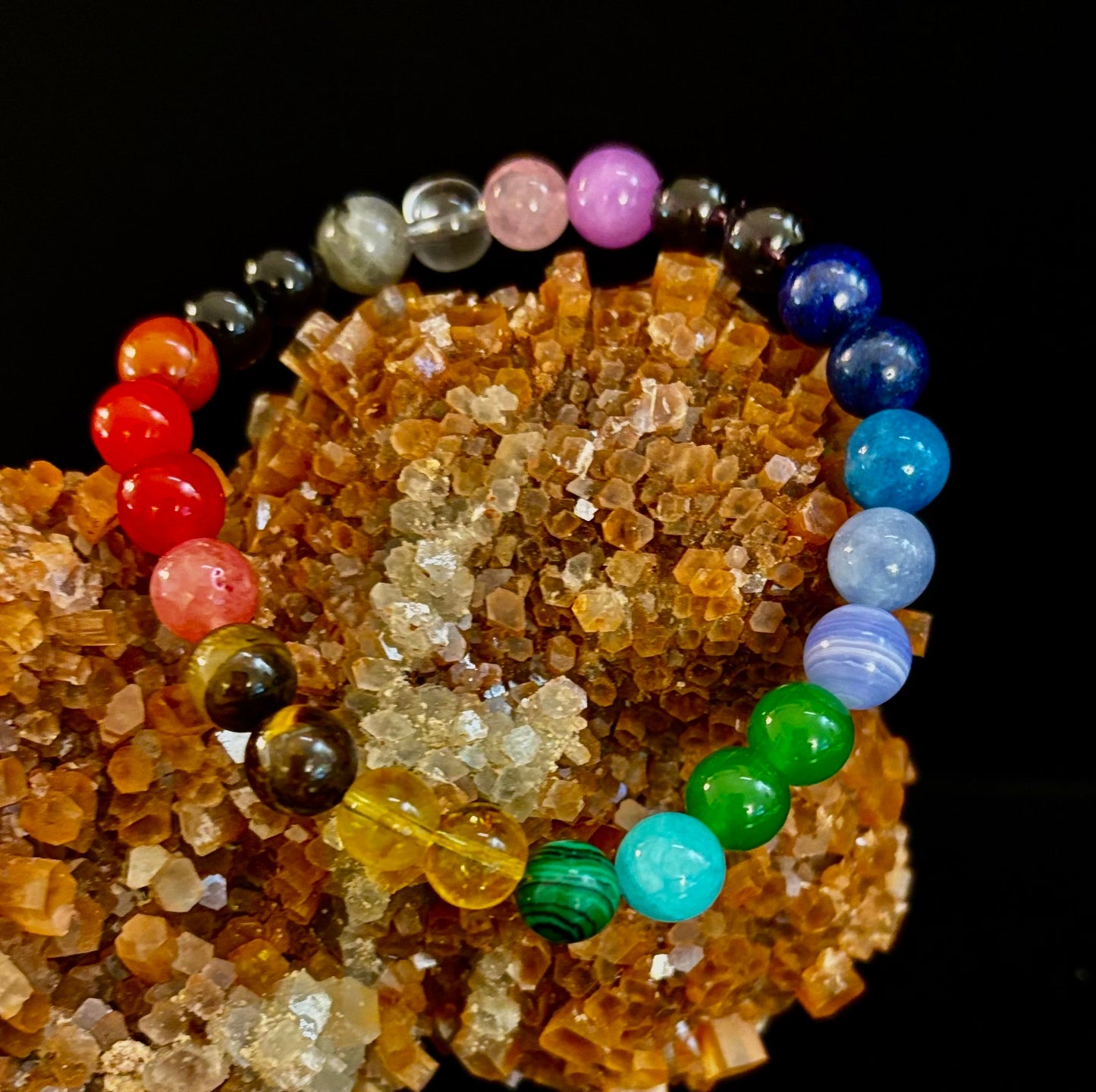 Pulsera Bohemio Sanadora de Chakras – Equilibrio Energético, Bienestar Espiritual y Estilo de Espíritu Libre