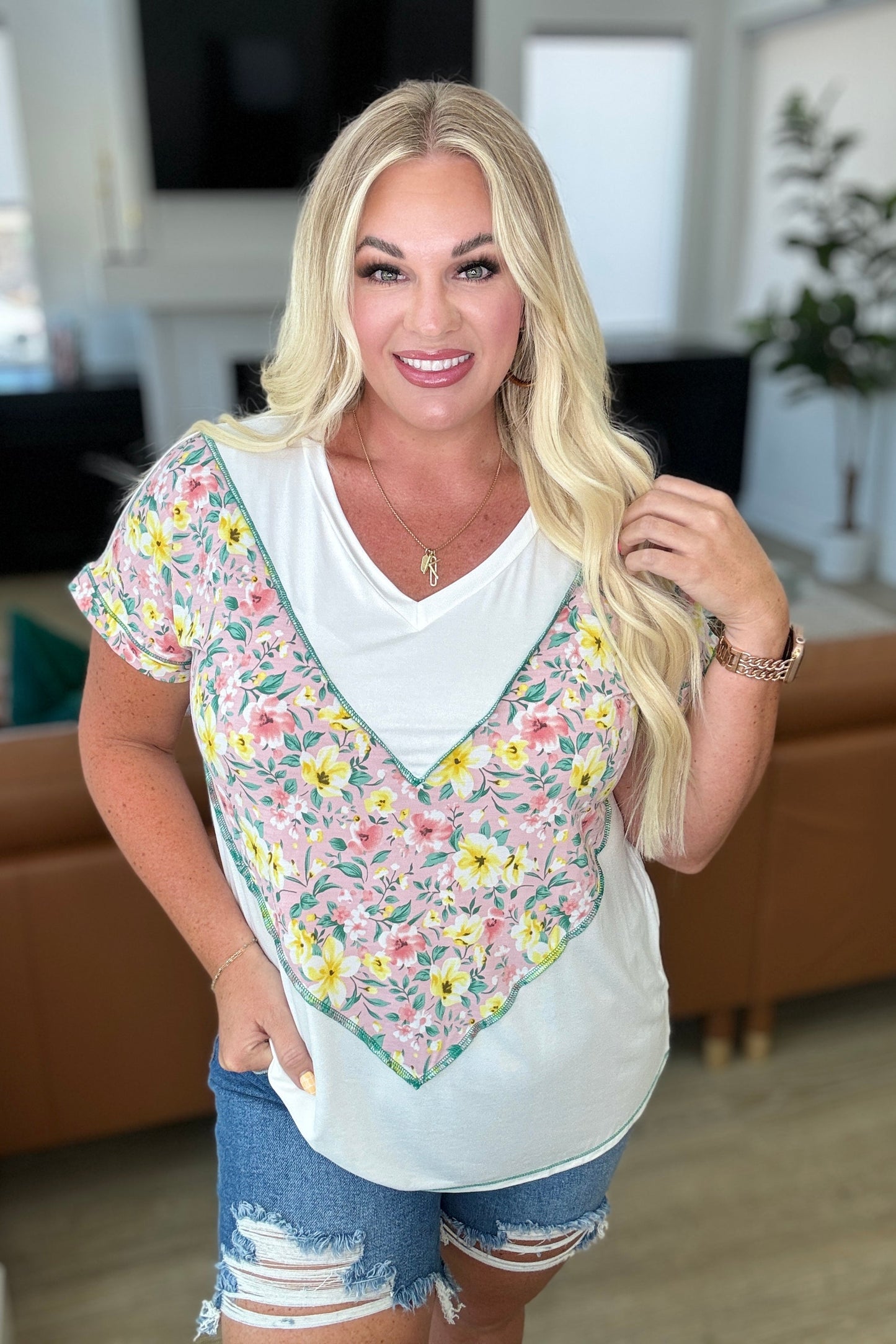 Top Rock a Rhyme Color Block con estampado floral en rosa