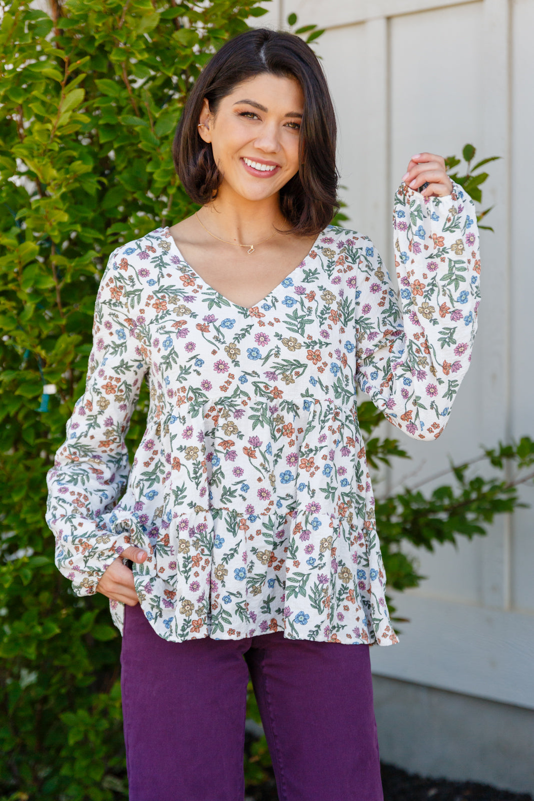 Blusa floral de cuello en V I Think I Can