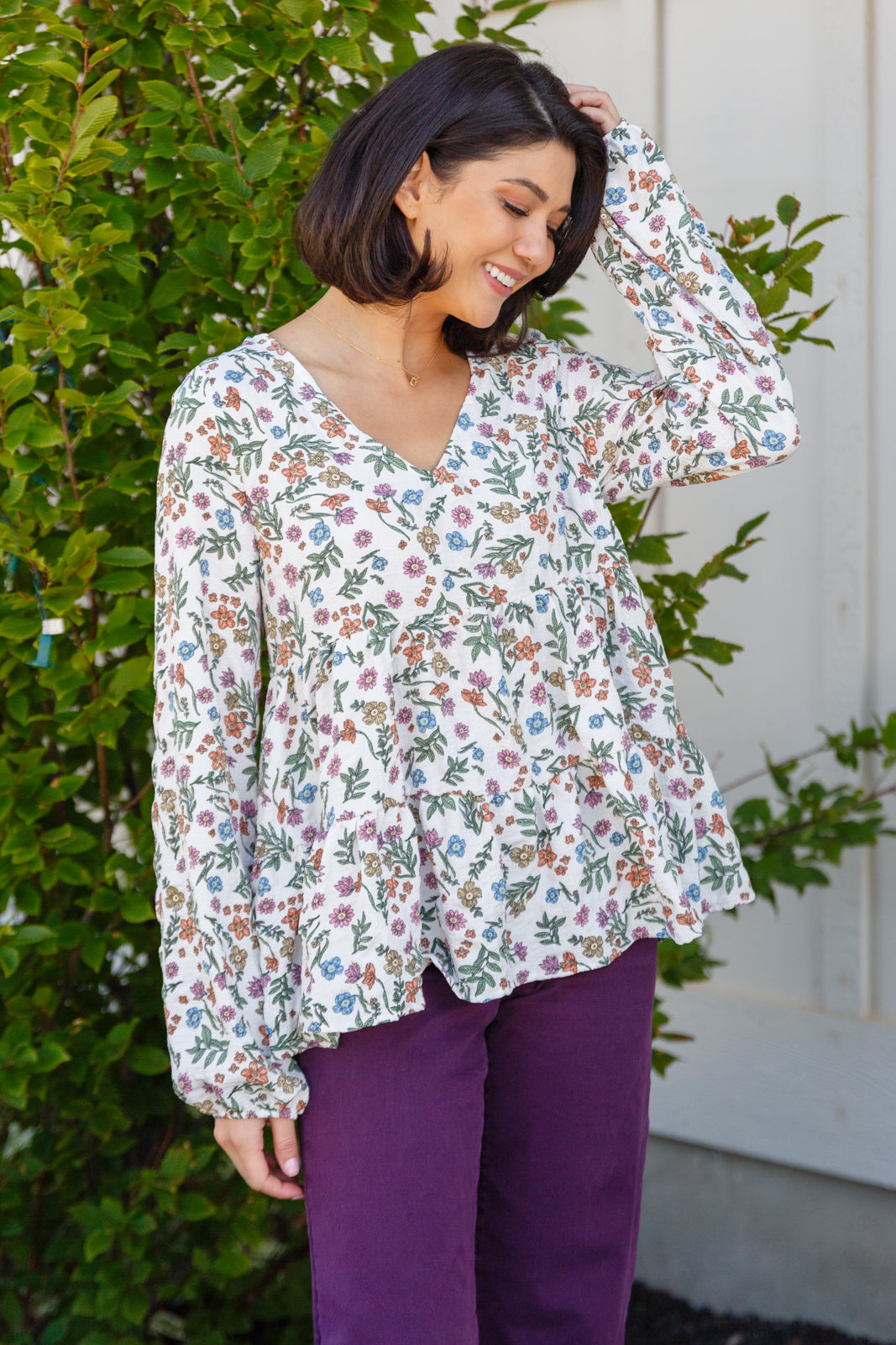 Blusa floral de cuello en V I Think I Can