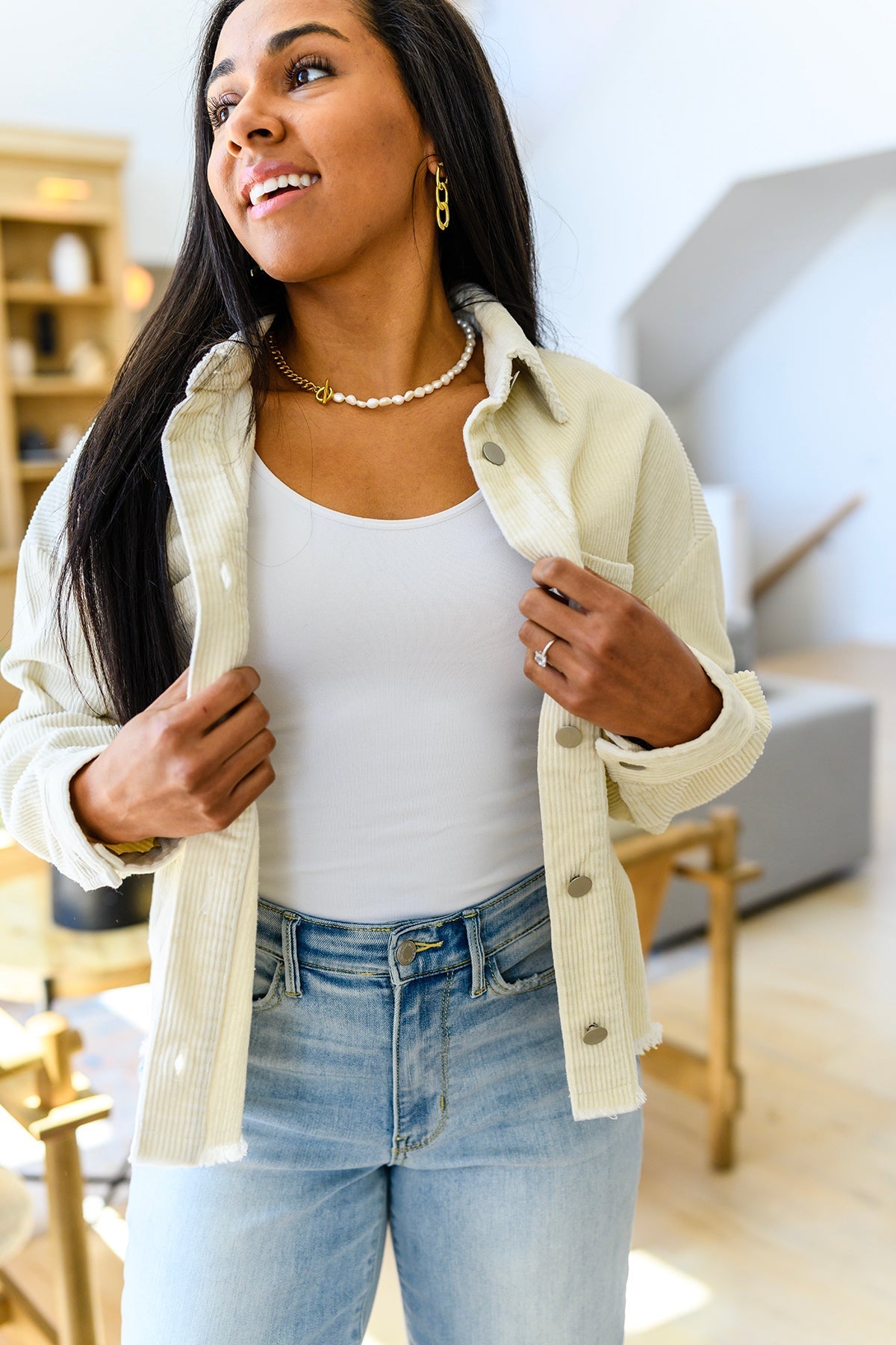 Chaqueta camisera de pana Invested in You
