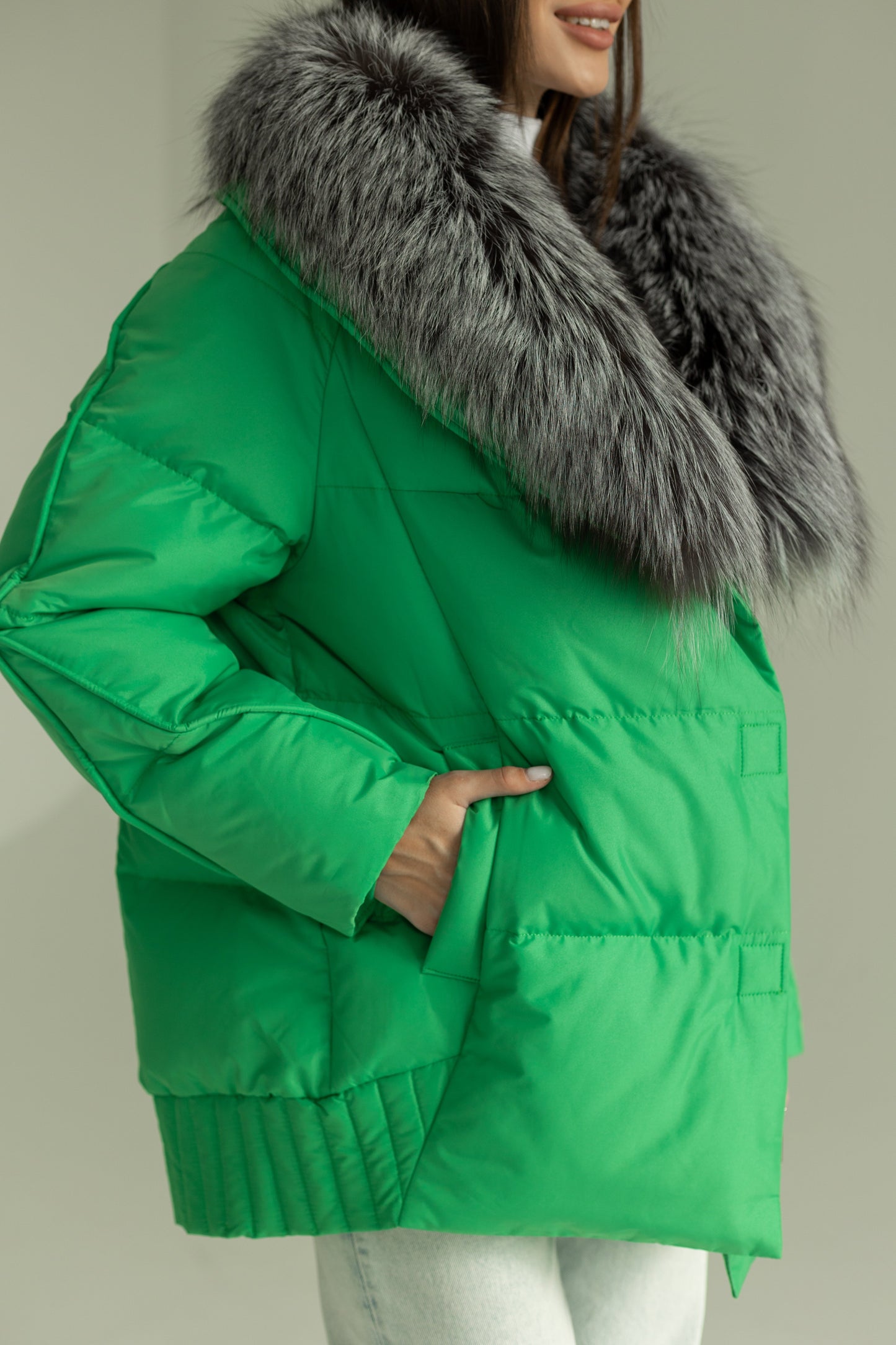 Chaqueta de auténtica piel de zorro plateado y plumón