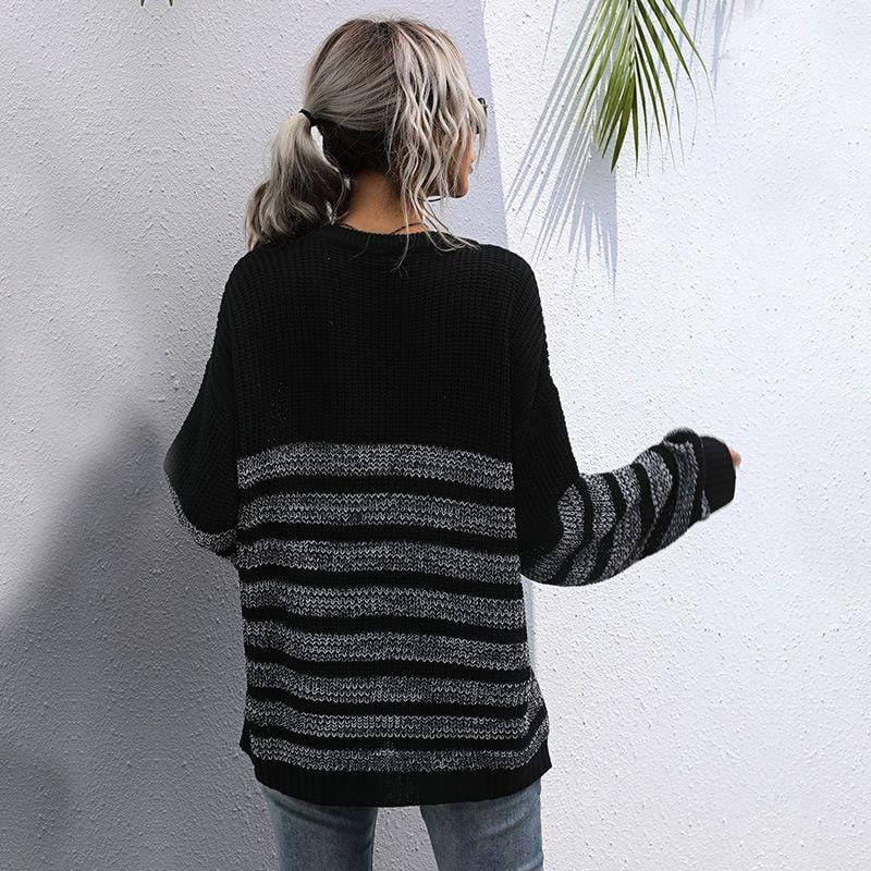 Jersey ligero de rayas con cuello redondo