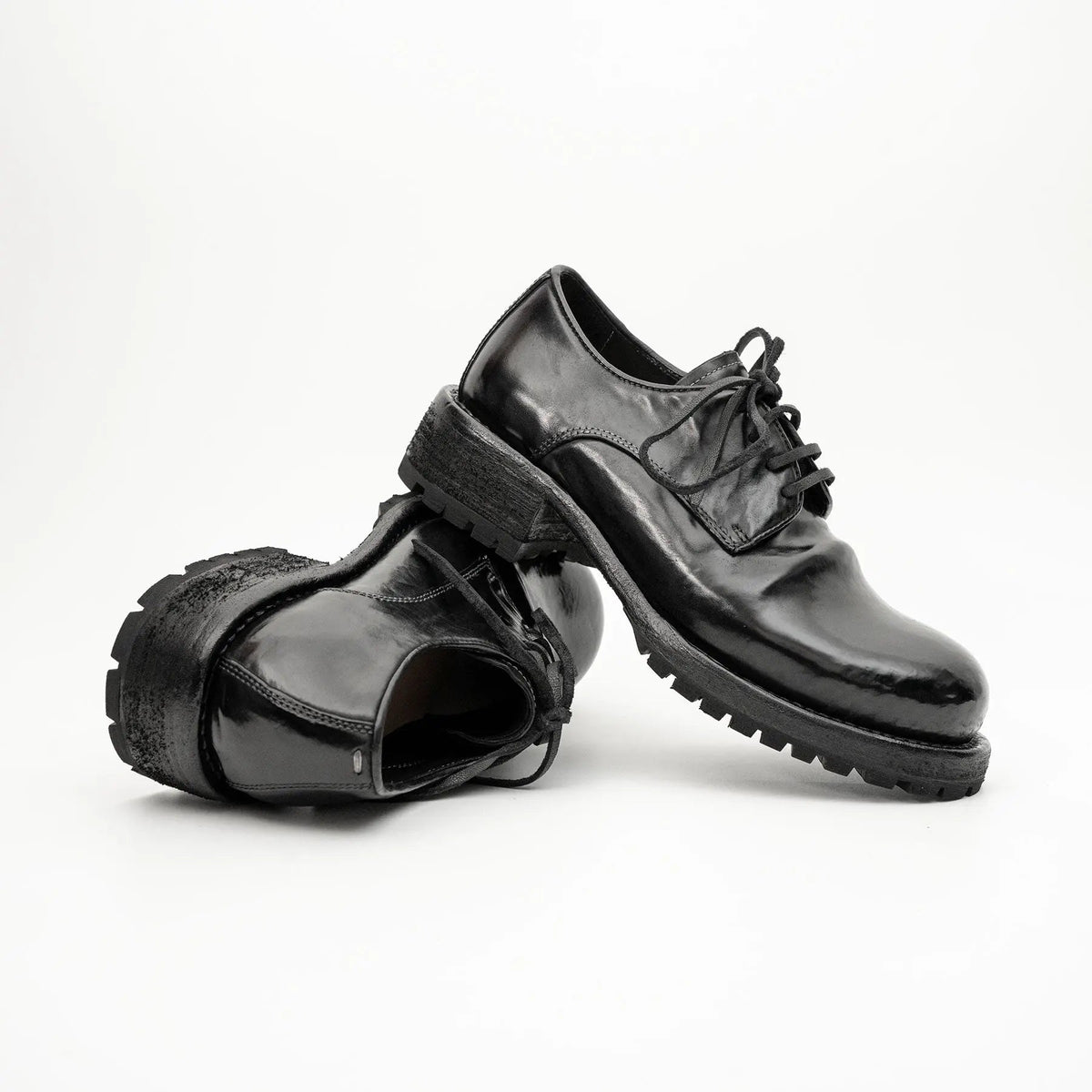Black Plain-Toe Horse Butt Leather Derby Shoes