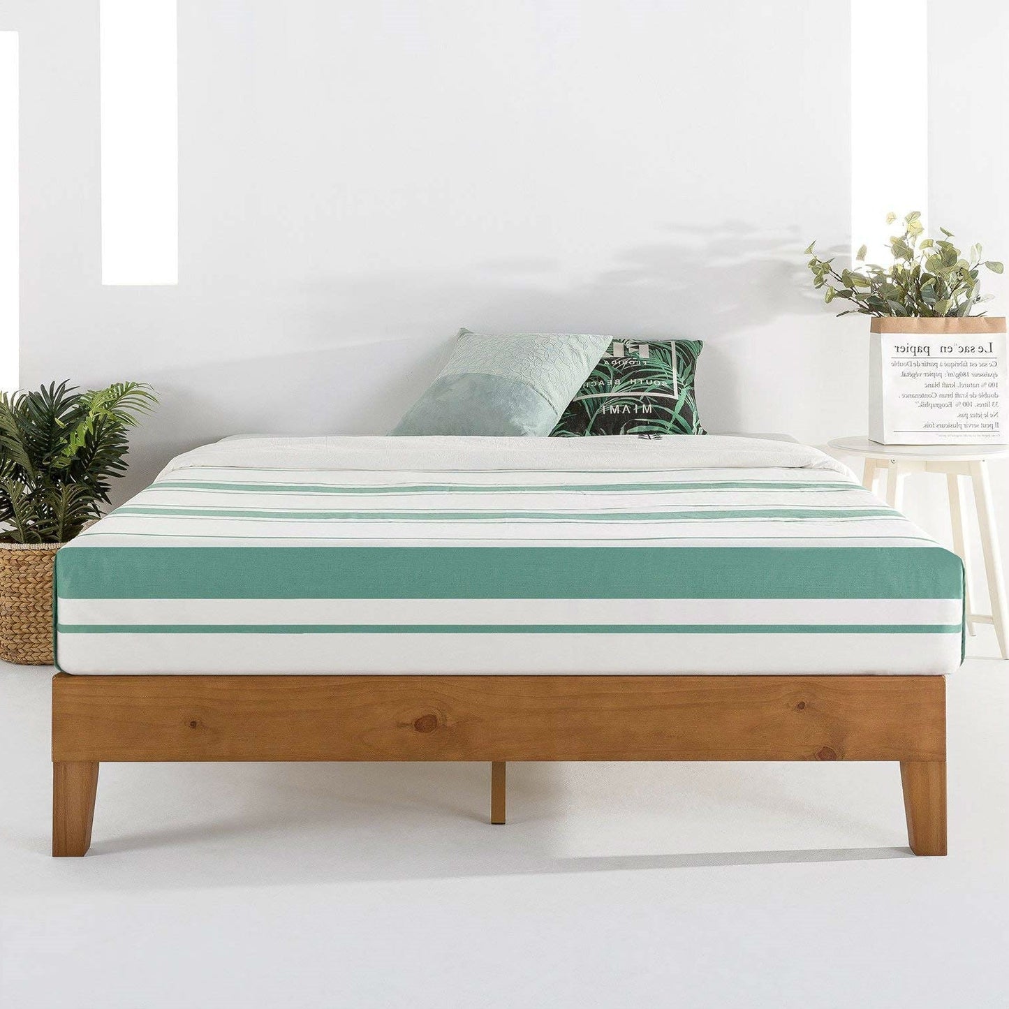 Base de cama King Modern Classic de listones de madera maciza en acabado natural