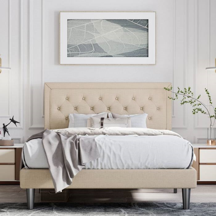 Base de cama tipo plataforma King con altura ajustable y cabecero tapizado en color beige