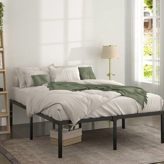 Base de cama King de plataforma de metal de 18 pulgadas con espacio de almacenamiento debajo de la cama