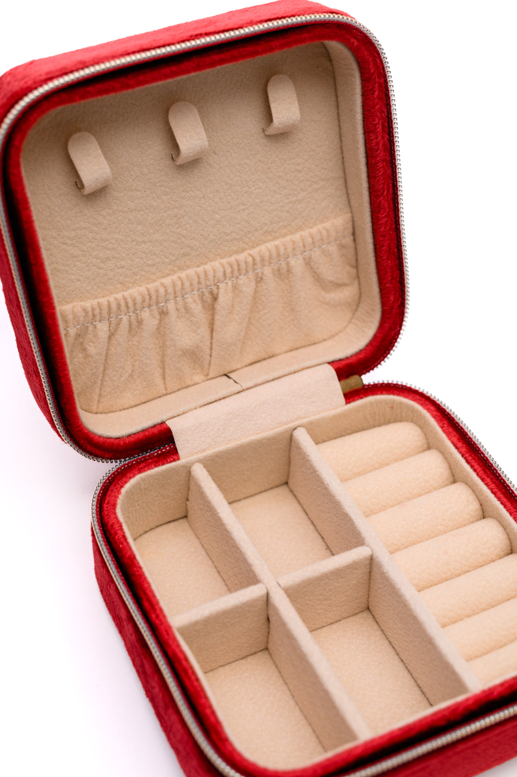 Caja de Terciopelo Roja para Joyas, con Asa