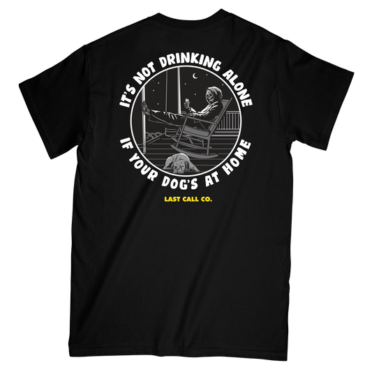 Camiseta de manga corta "Alone" de Last Call Co.