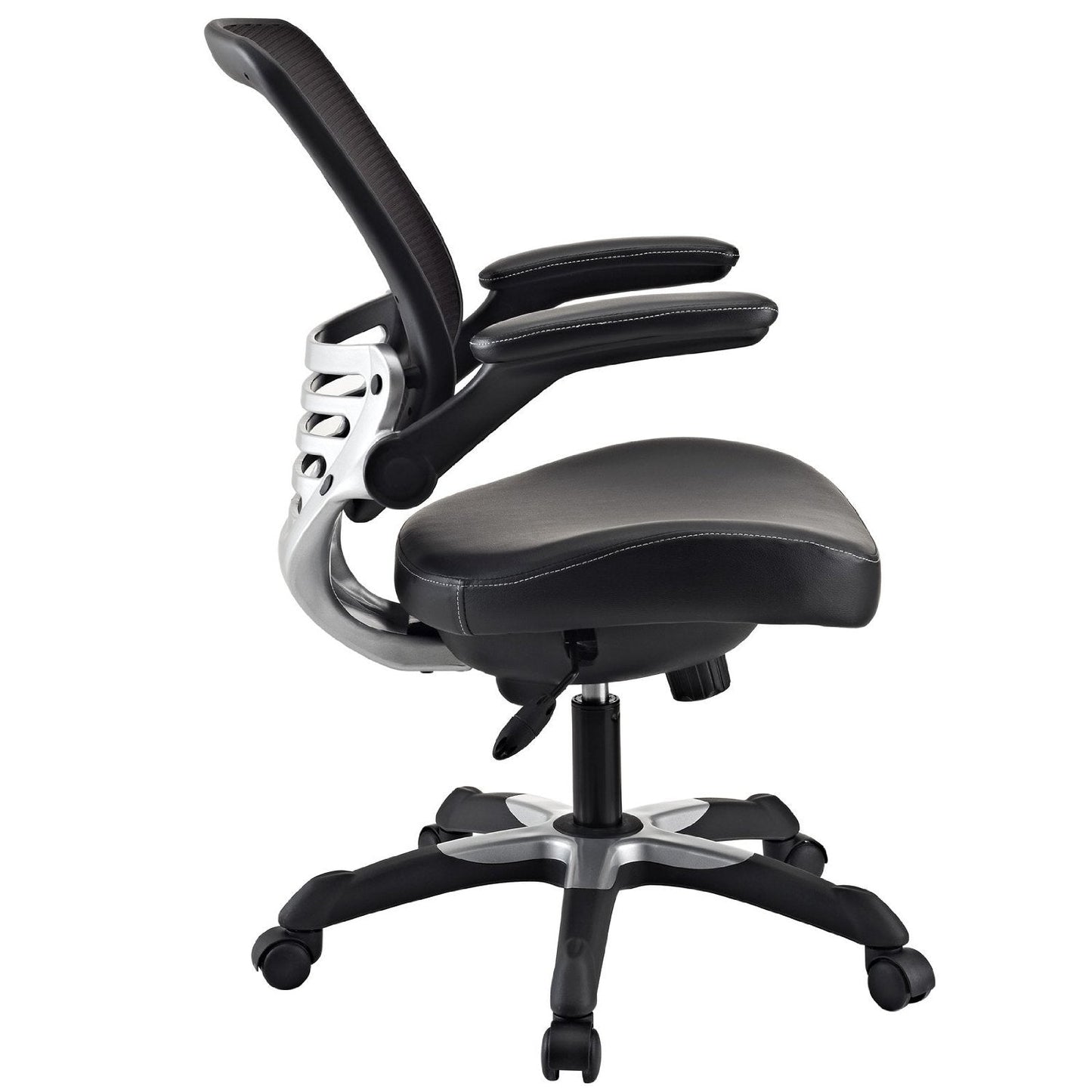 Moderna silla de oficina ergonómica con respaldo de malla negra y brazos abatibles