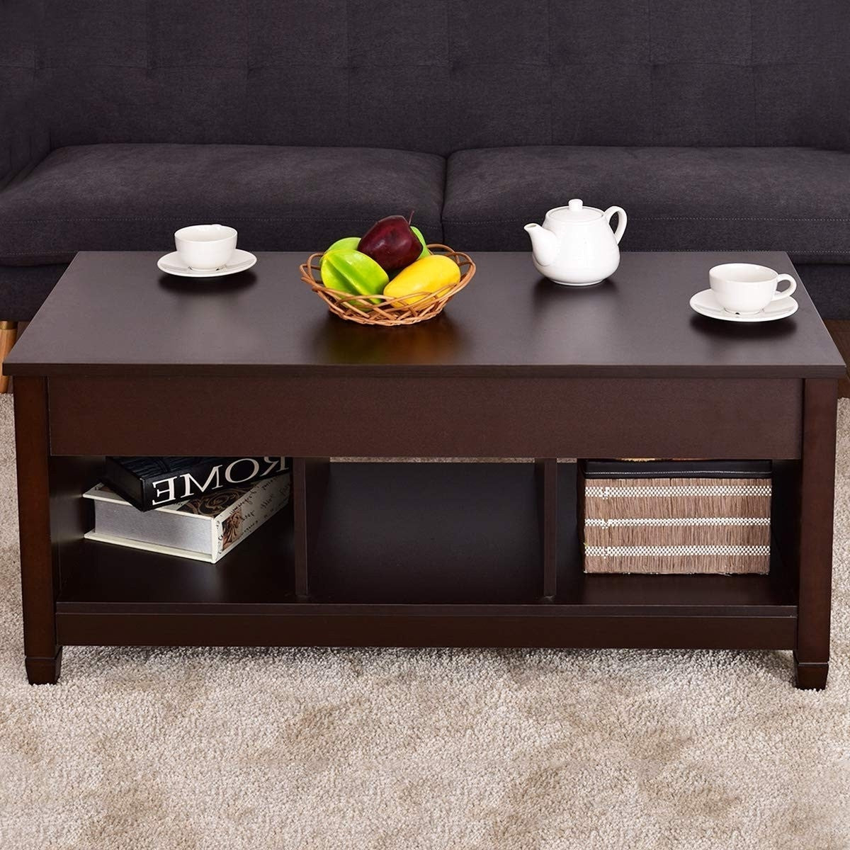 Mesa de centro elevable de madera marrón con almacenamiento oculto
