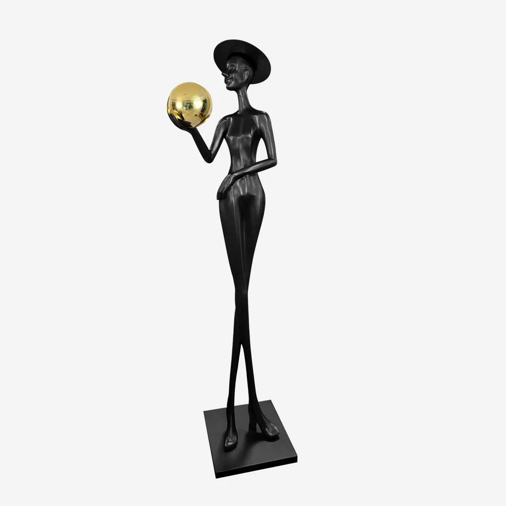 Lámpara de pie con figura escultural Lexa
