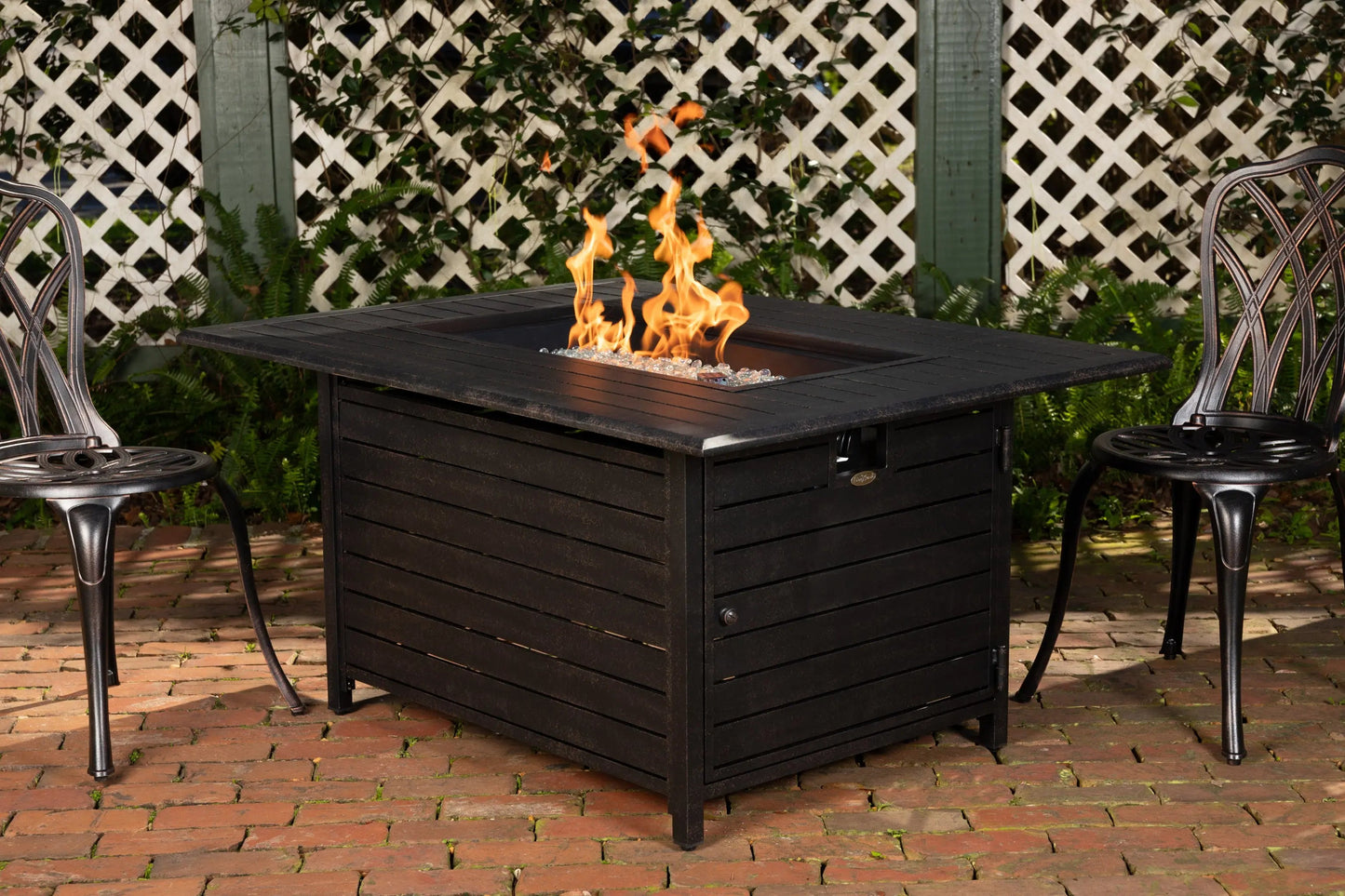 Mesa fogata de gas convertible rectangular de aluminio Longmont de 48"