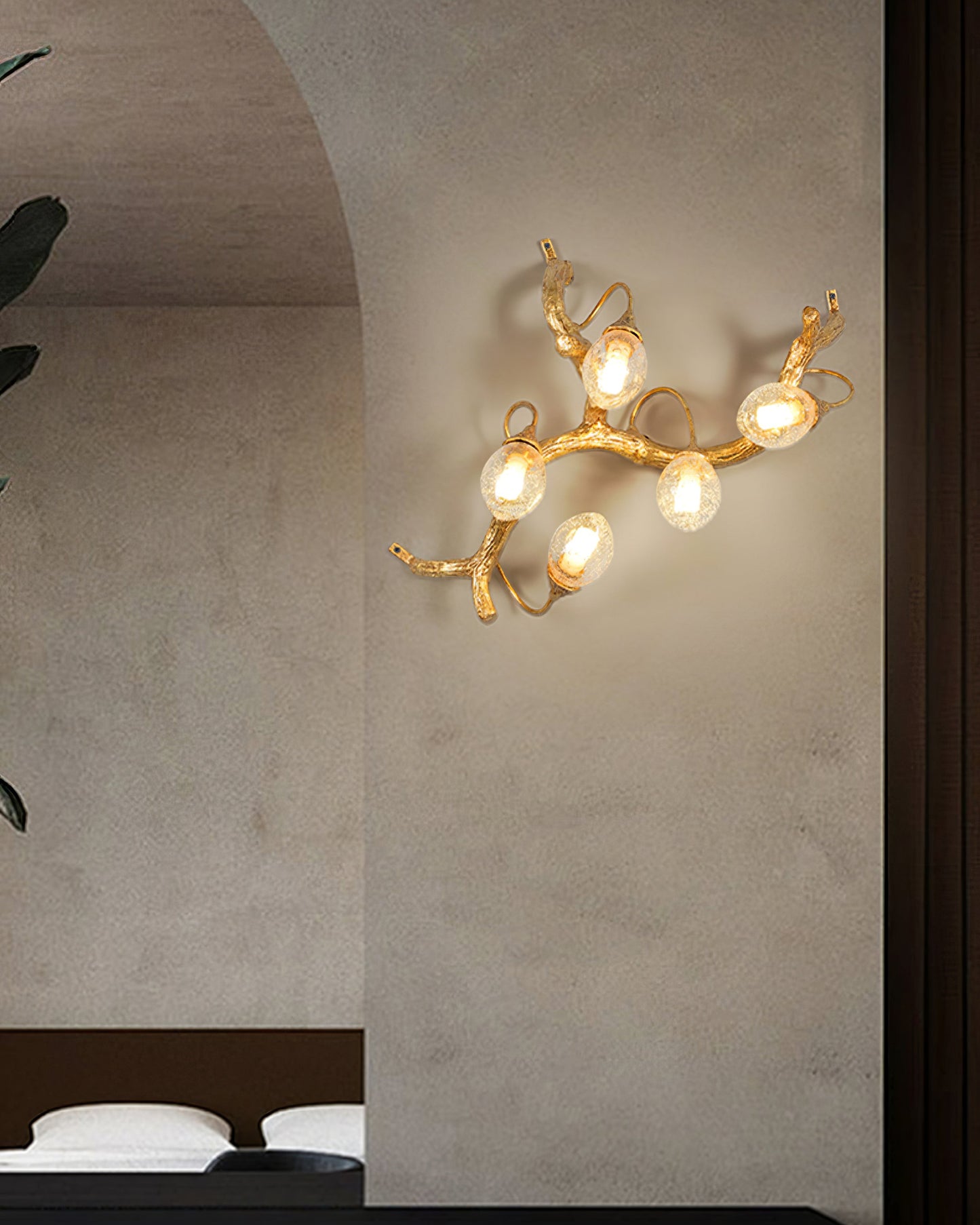 Lámpara de pared de latón Lotus
