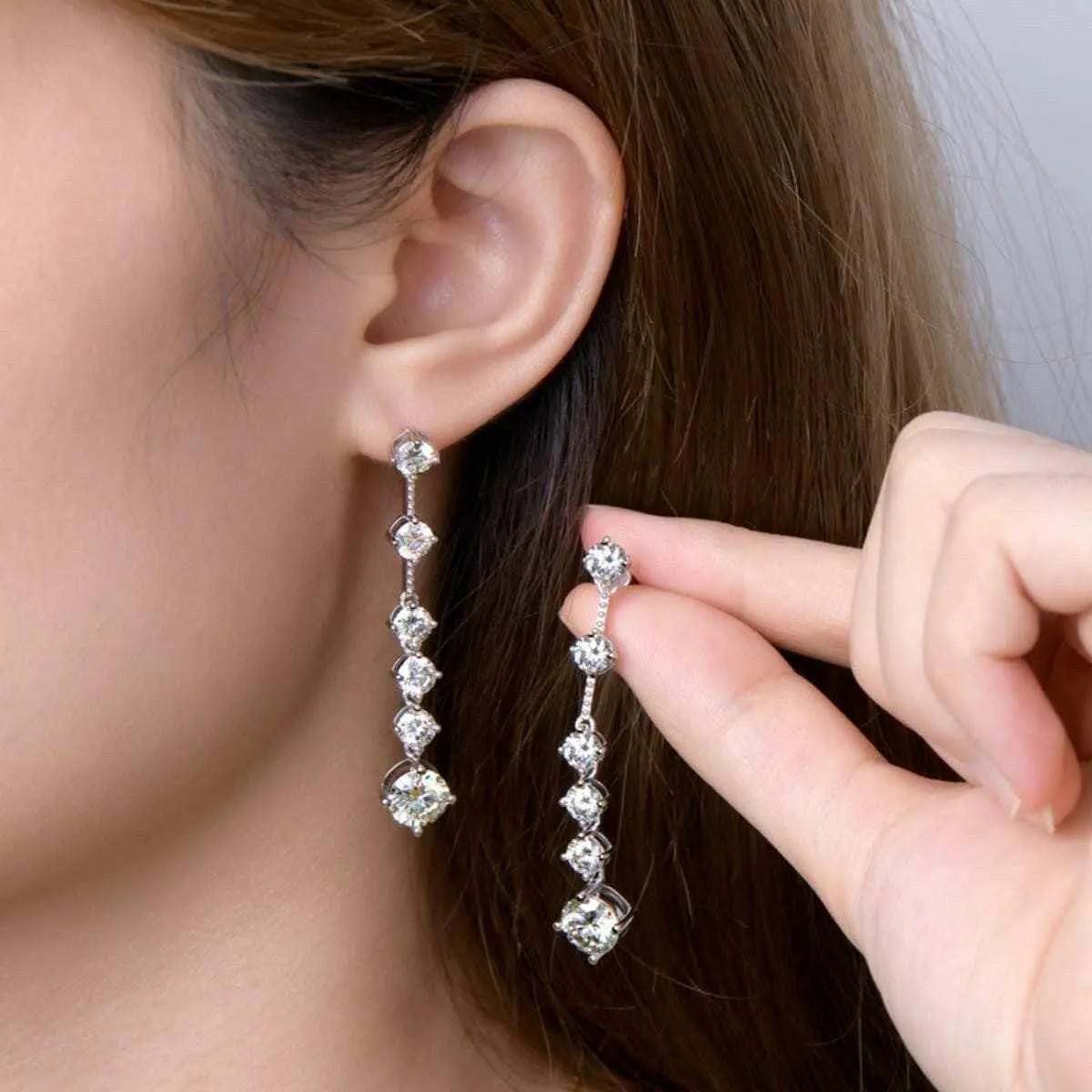 T-Shirts Trendsi just arrived - Luxurious Moissanite Silver Earrings