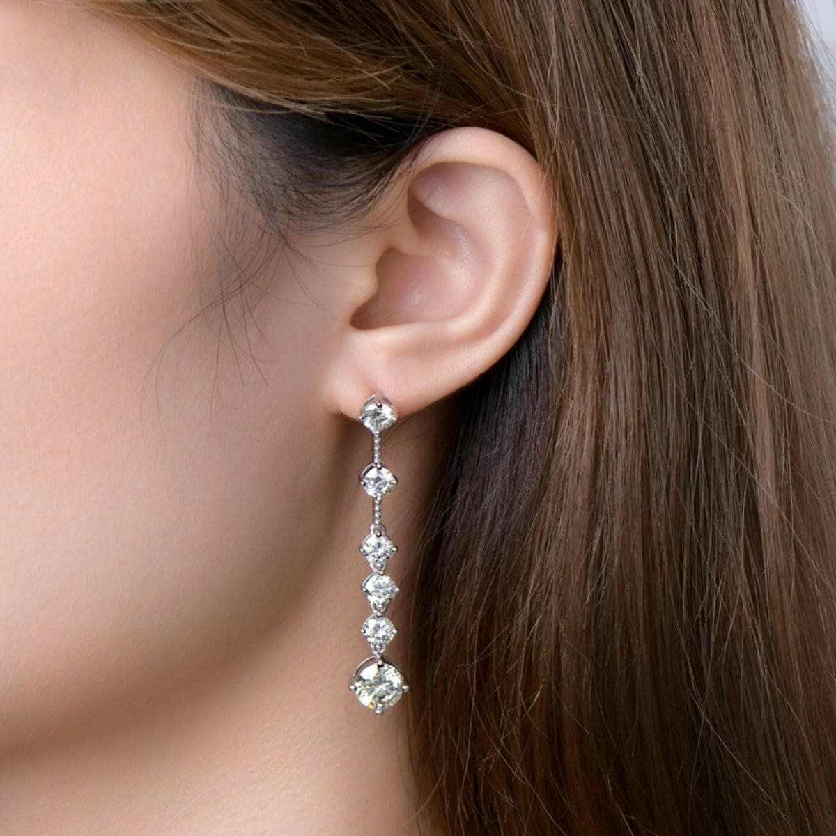 T-Shirts Trendsi just arrived - Luxurious Moissanite Silver Earrings