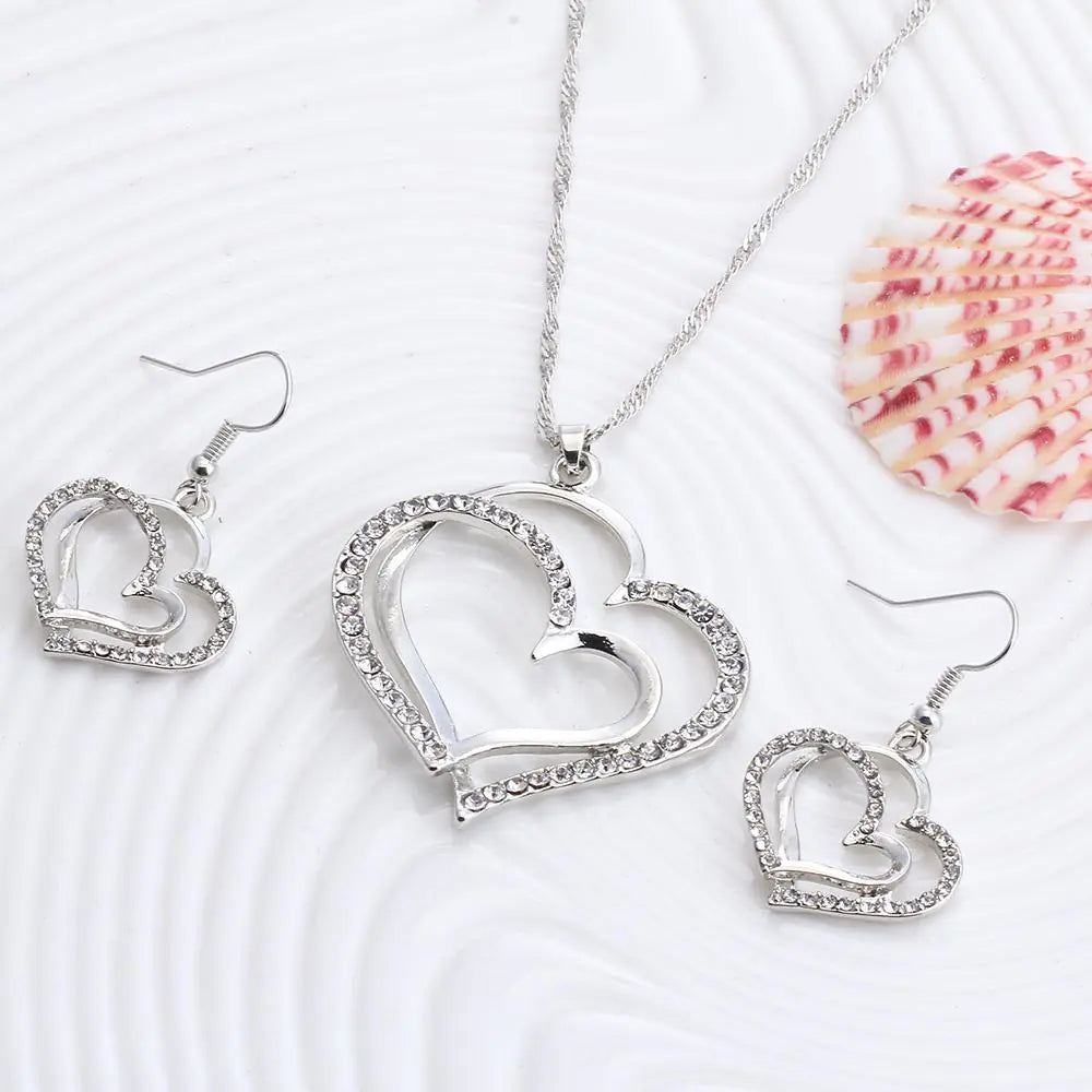 Juego de boda de pendientes y collar con doble corazón