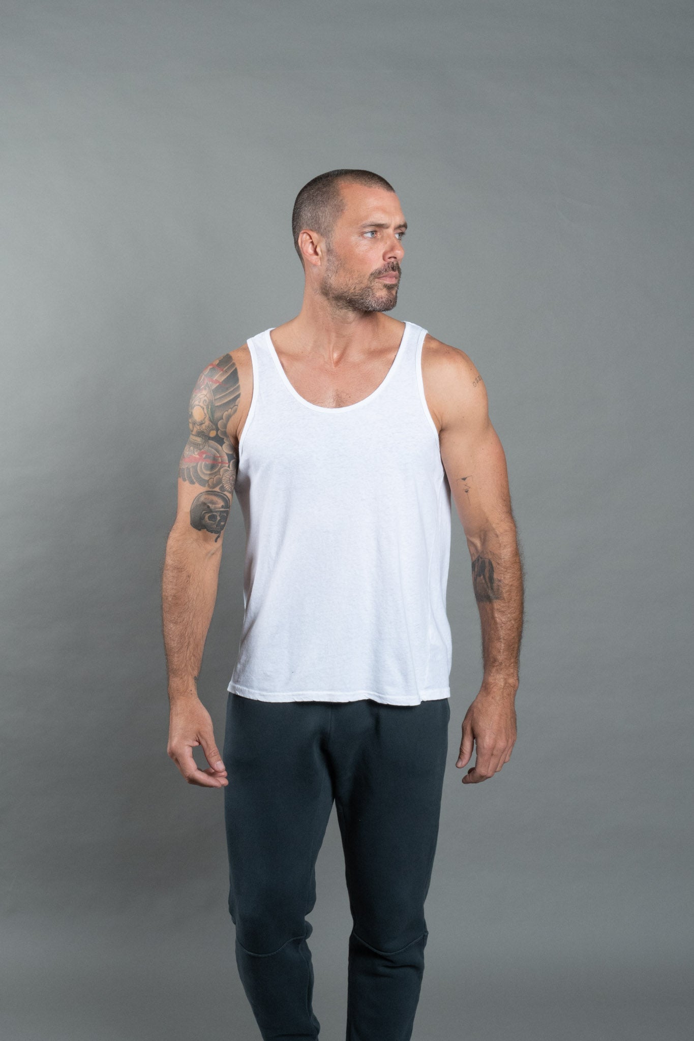 Camiseta sin mangas de algodón y lino para hombre