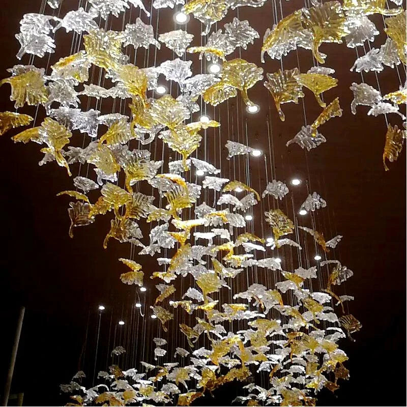 Lámpara de araña de cristal con forma de hoja de arce