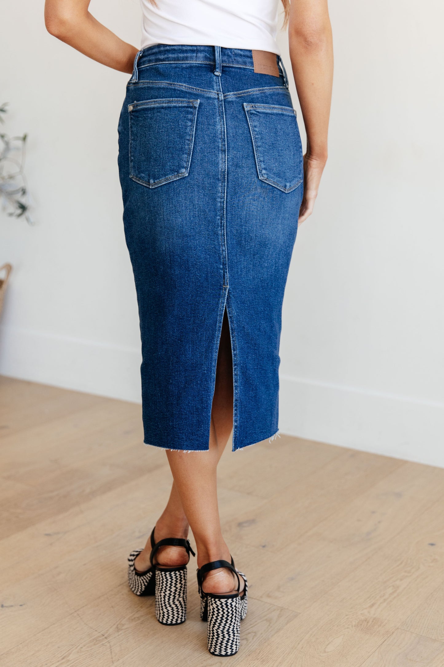 Falda midi de mezclilla de talle alto Marcy