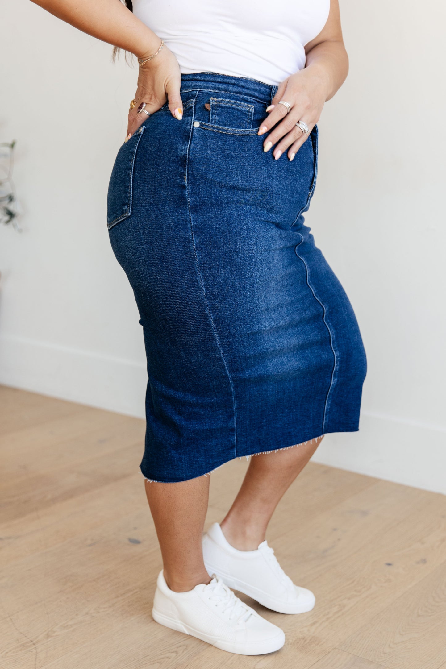 Falda midi de mezclilla de talle alto Marcy