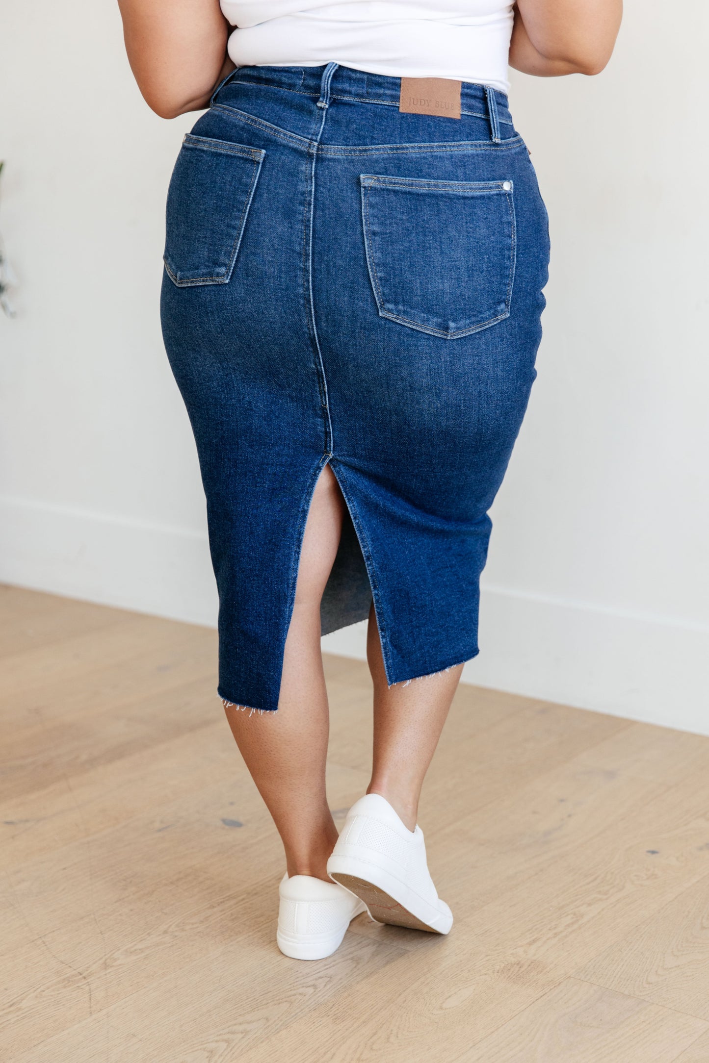 Falda midi de mezclilla de talle alto Marcy