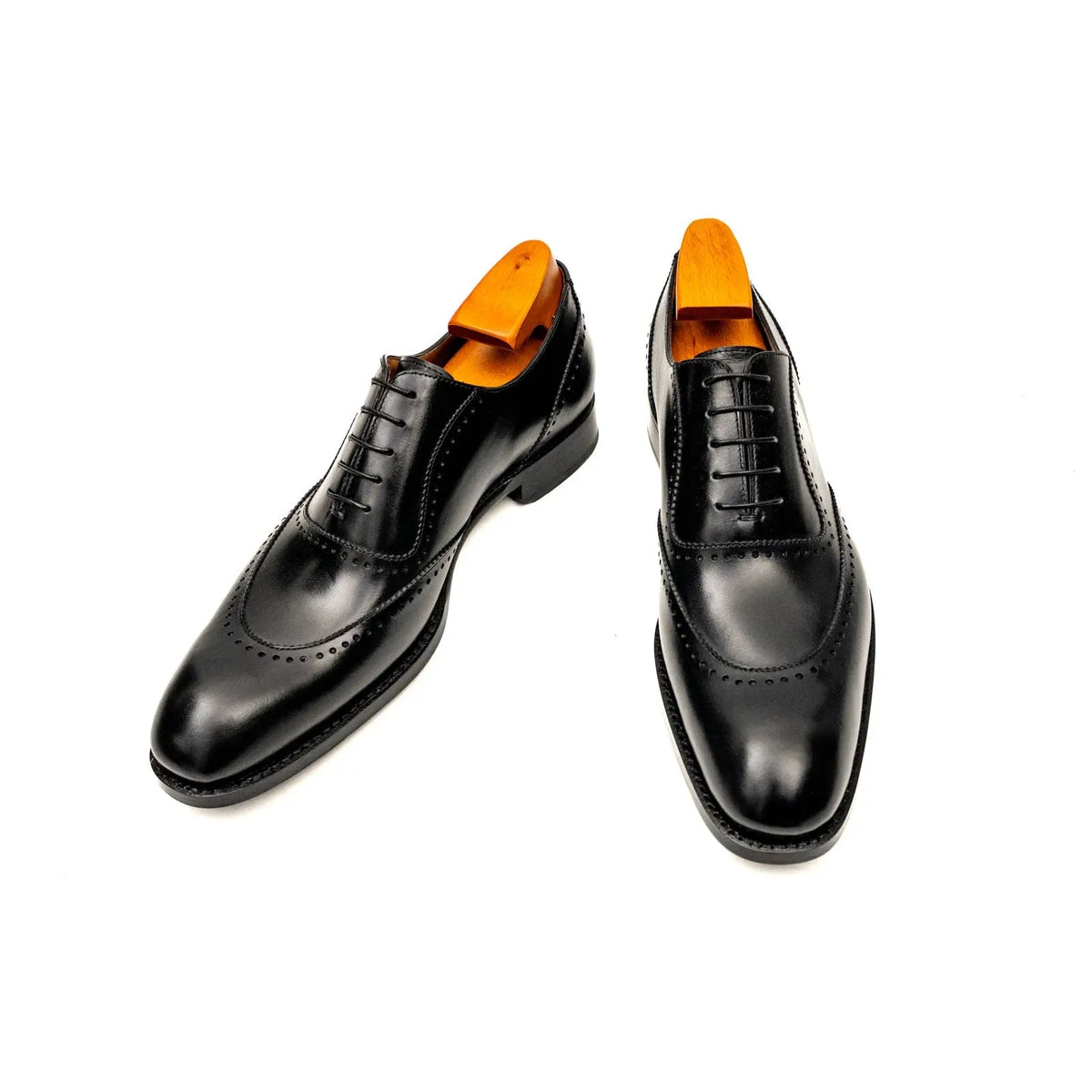 Black Wingtip Cow Leather Oxford Shoes