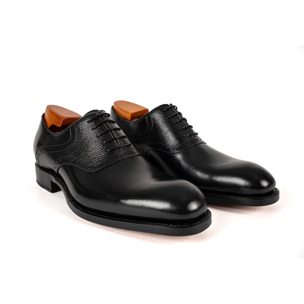 Black Plain-Toe Cow Leather Oxford Shoes
